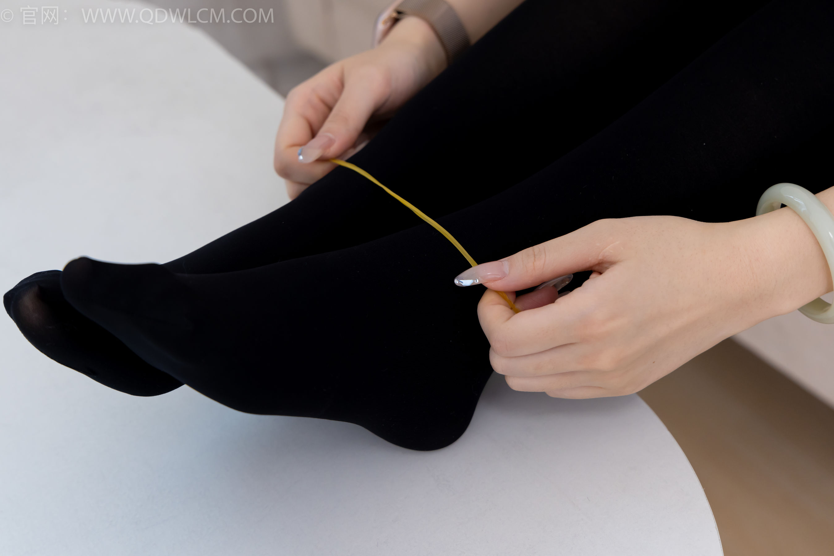 物恋传媒 No.2367 嘟嘟 - 皮鞋、厚黑丝、jk制服/(165P)