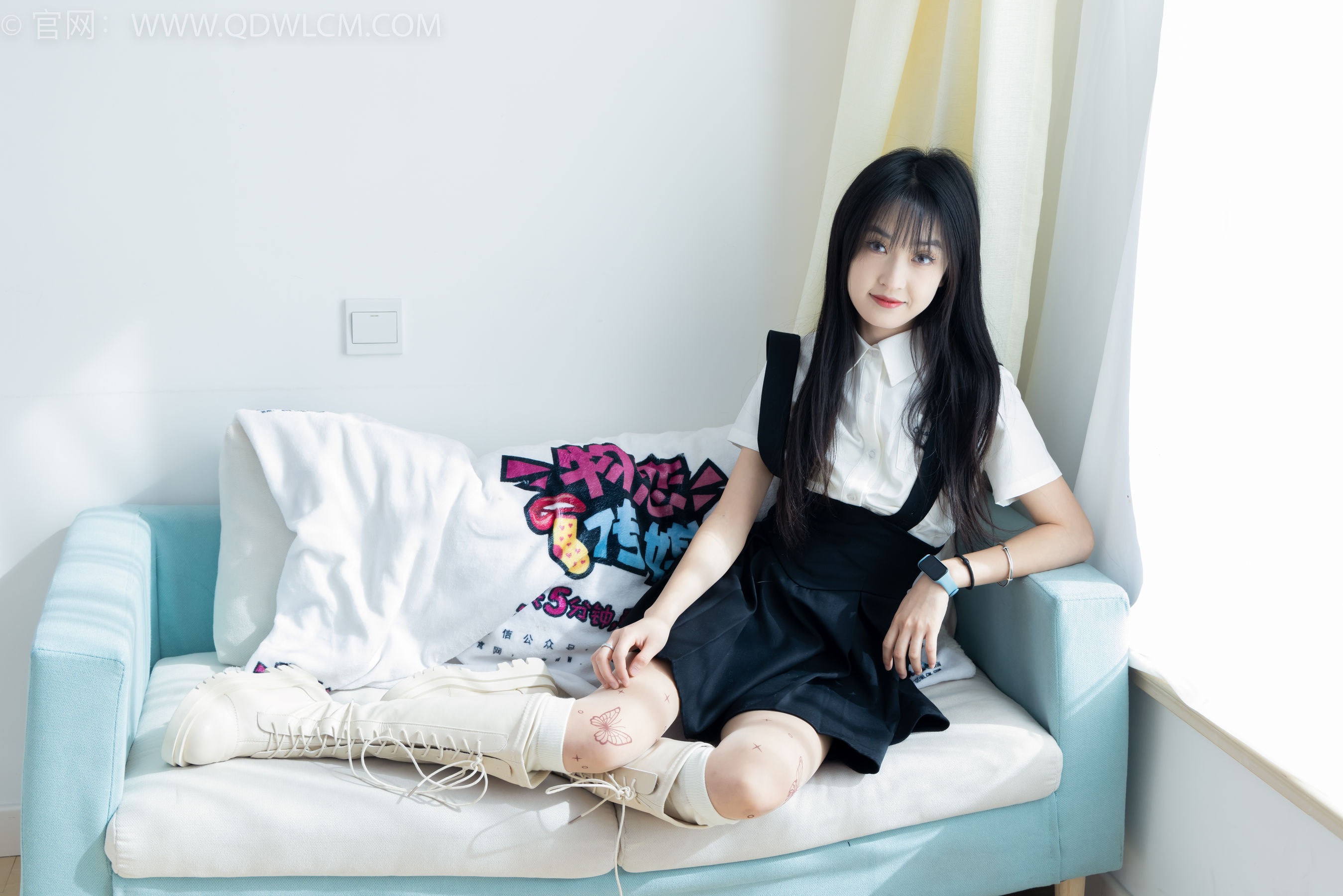 物恋传媒 No.2369 嘉木 - 长靴、长筒小腿白棉袜、蝴蝶薄肉丝/(200P)