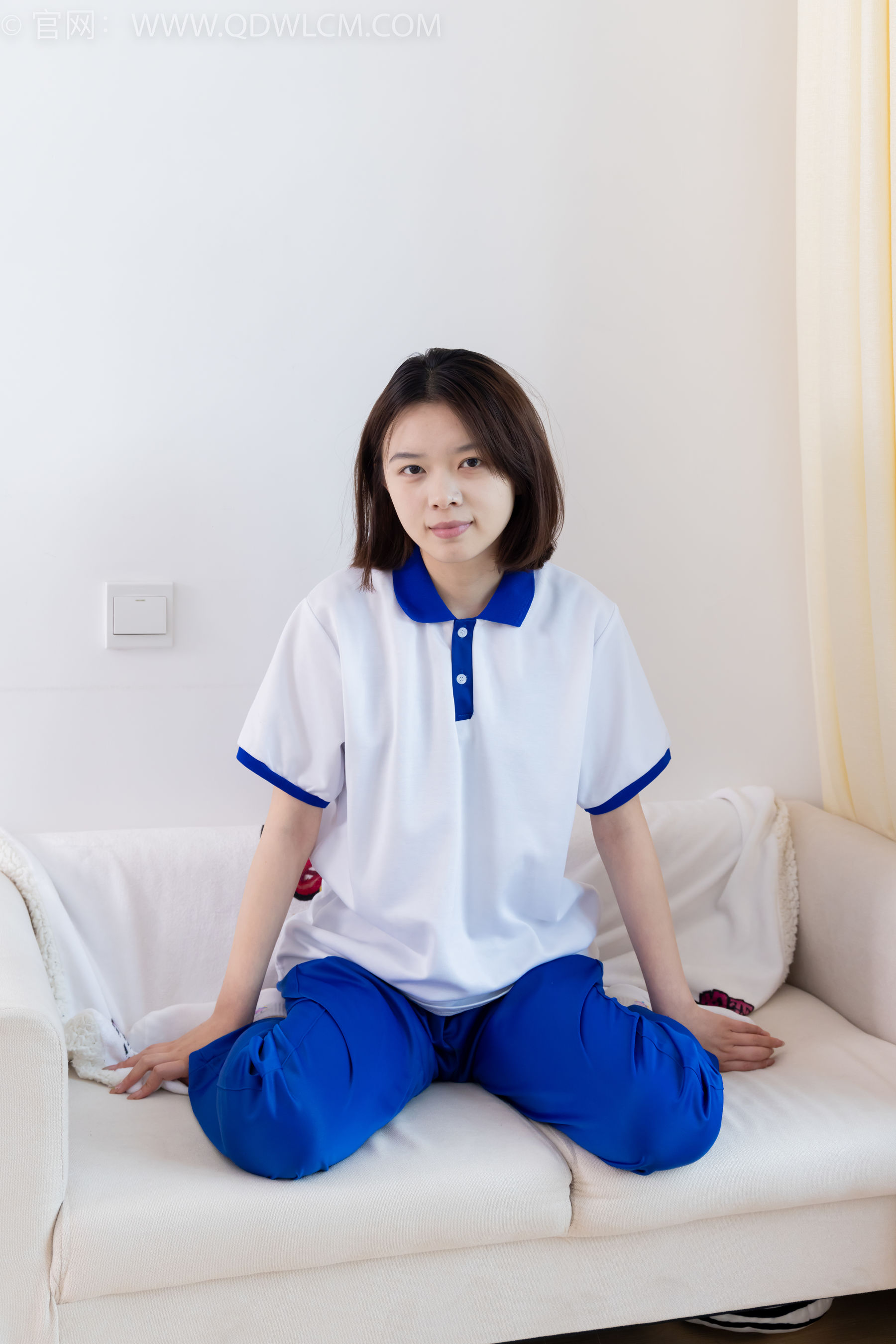 物恋传媒 No.2364 小悦 - 校服、板鞋、白棉袜、裸足/(150P)