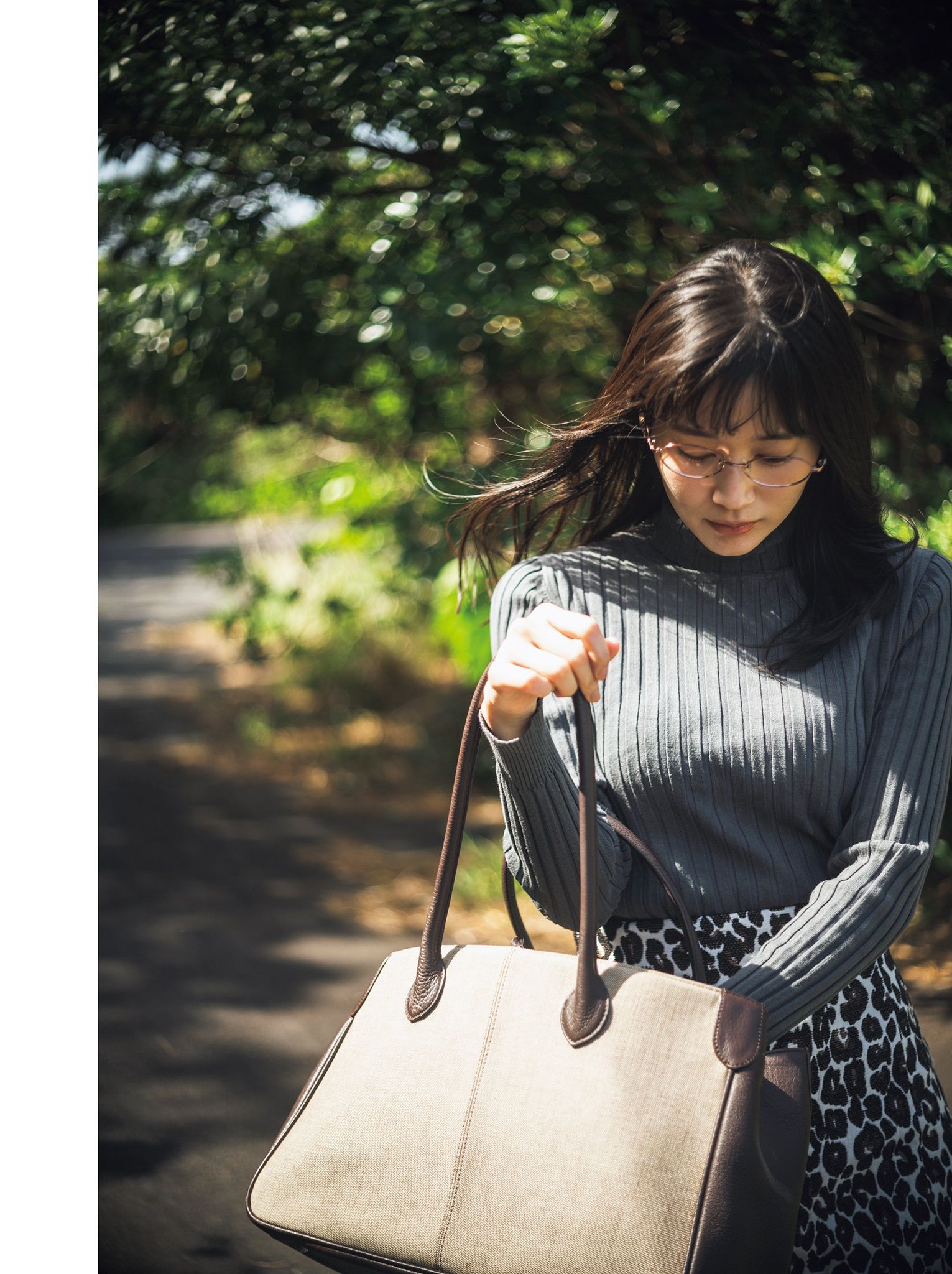 出口亜梨沙 - ESSENCE/(115P)