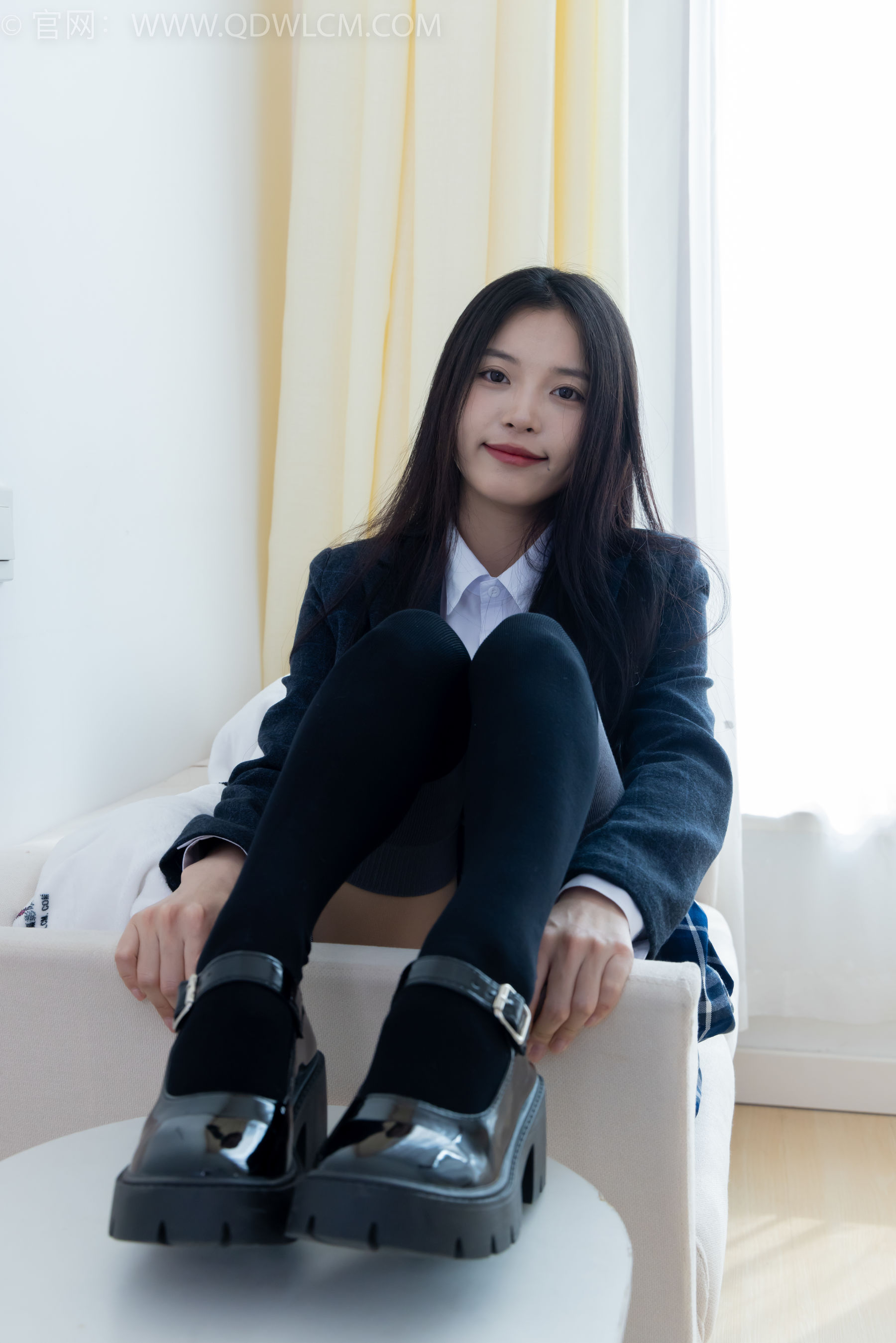 物恋传媒 No.2371 茯苓 - JK制服、皮鞋、拼接过膝袜/(155P)