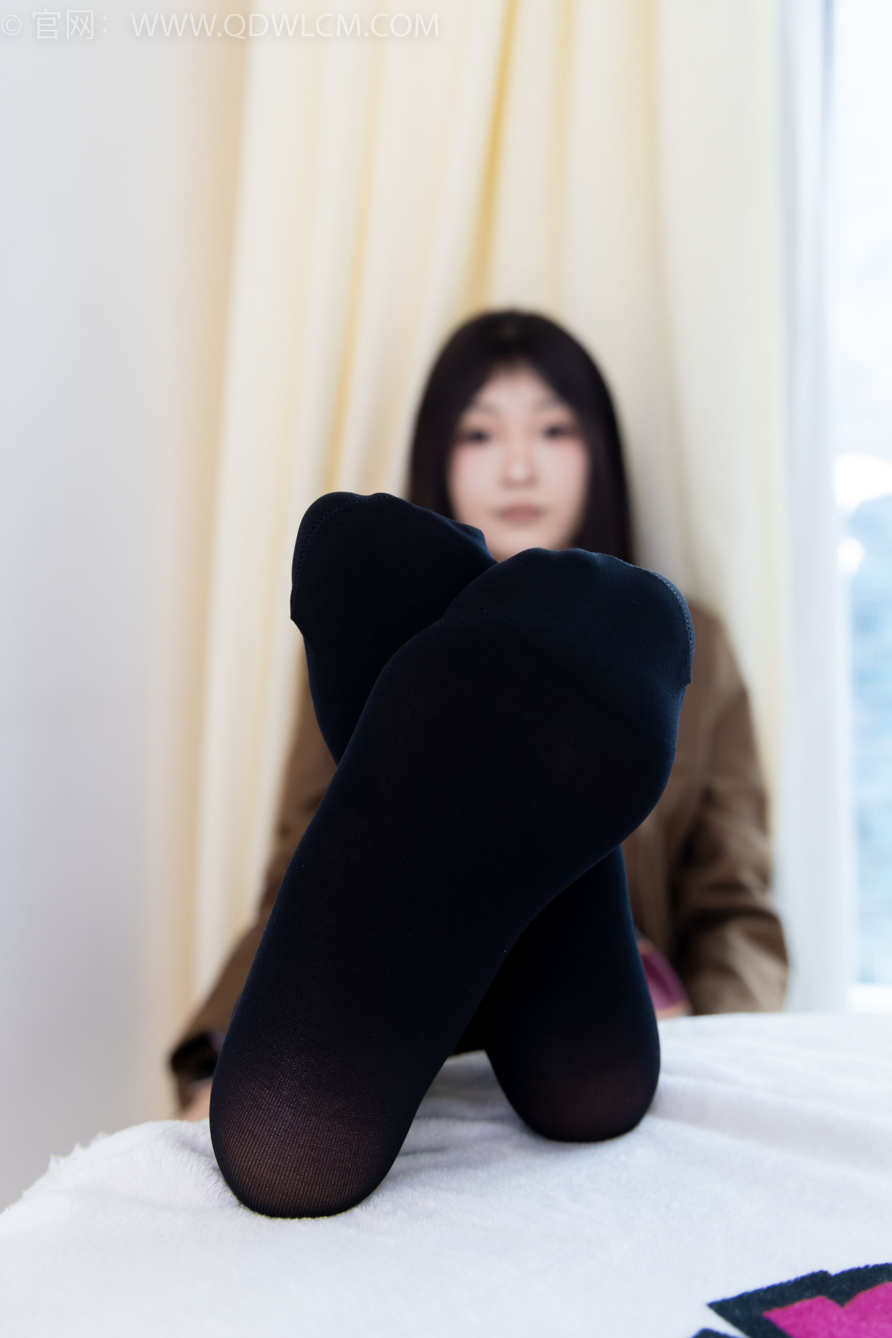 物恋传媒 No.2367 嘟嘟 - 皮鞋、厚黑丝、jk制服/(165P)