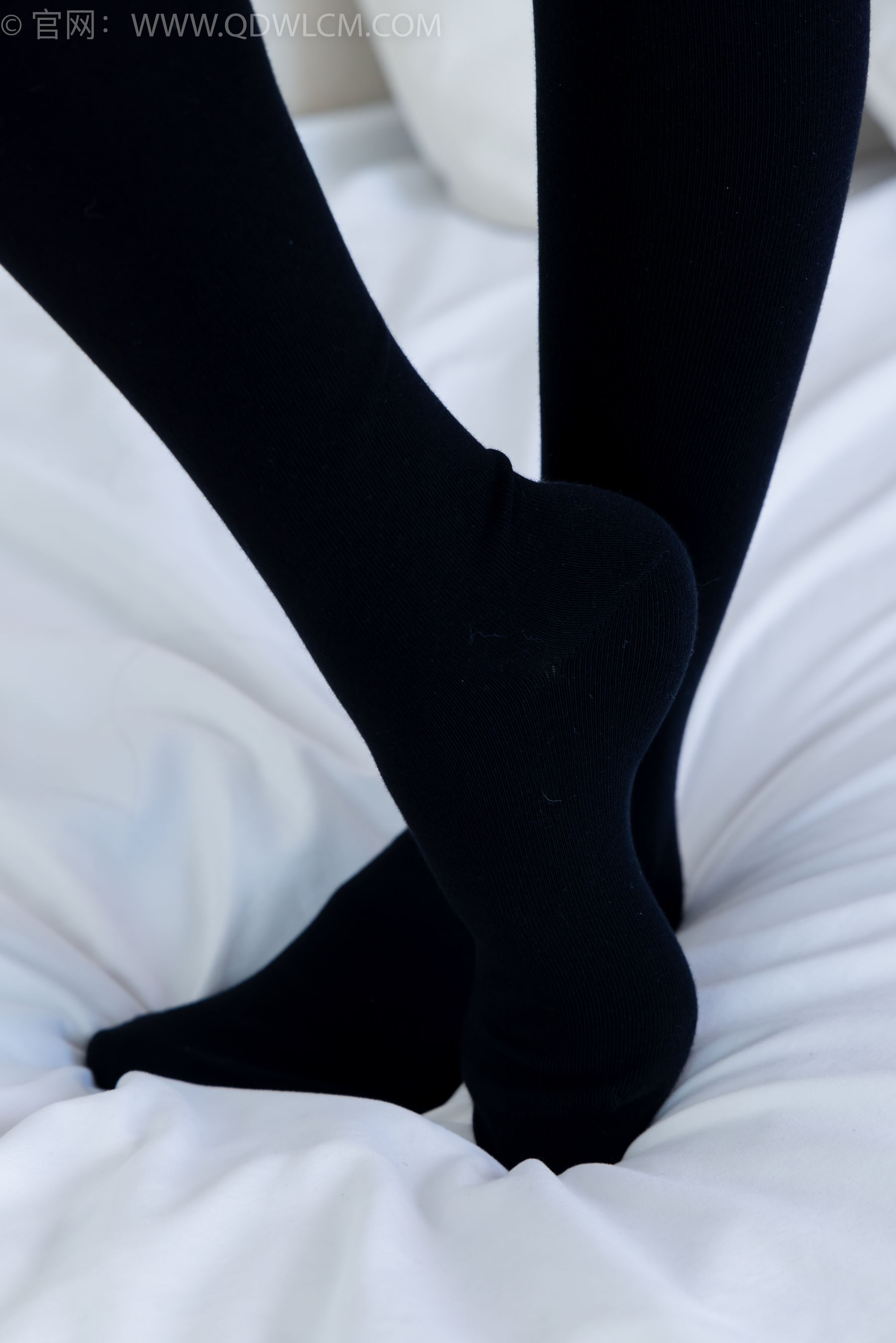 物恋传媒 No.2371 茯苓 - JK制服、皮鞋、拼接过膝袜/(155P)