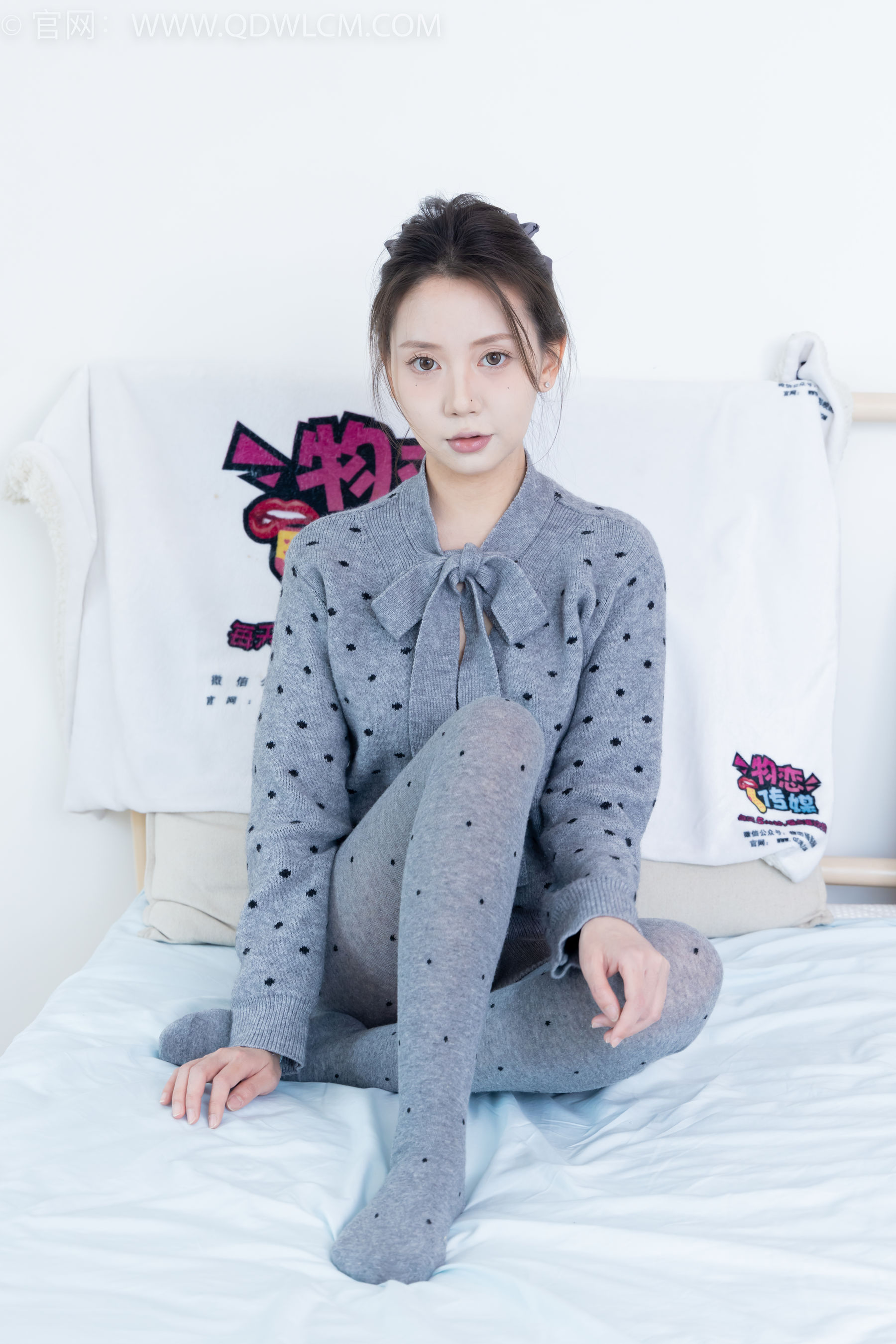 物恋传媒 No.2355 小曦 - 皮鞋、厚灰丝/(160P)