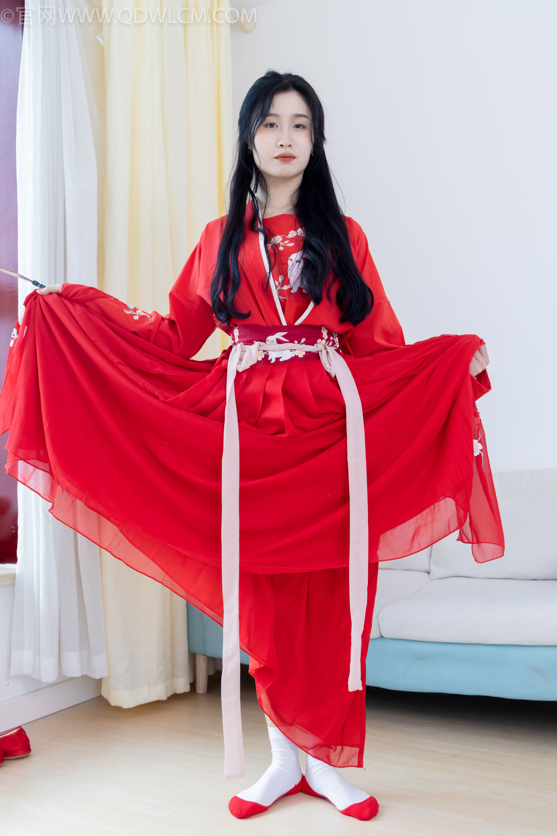 物恋传媒 No.2328 绒绒 - 汉服、布鞋、白棉袜、红色船袜/(174P)