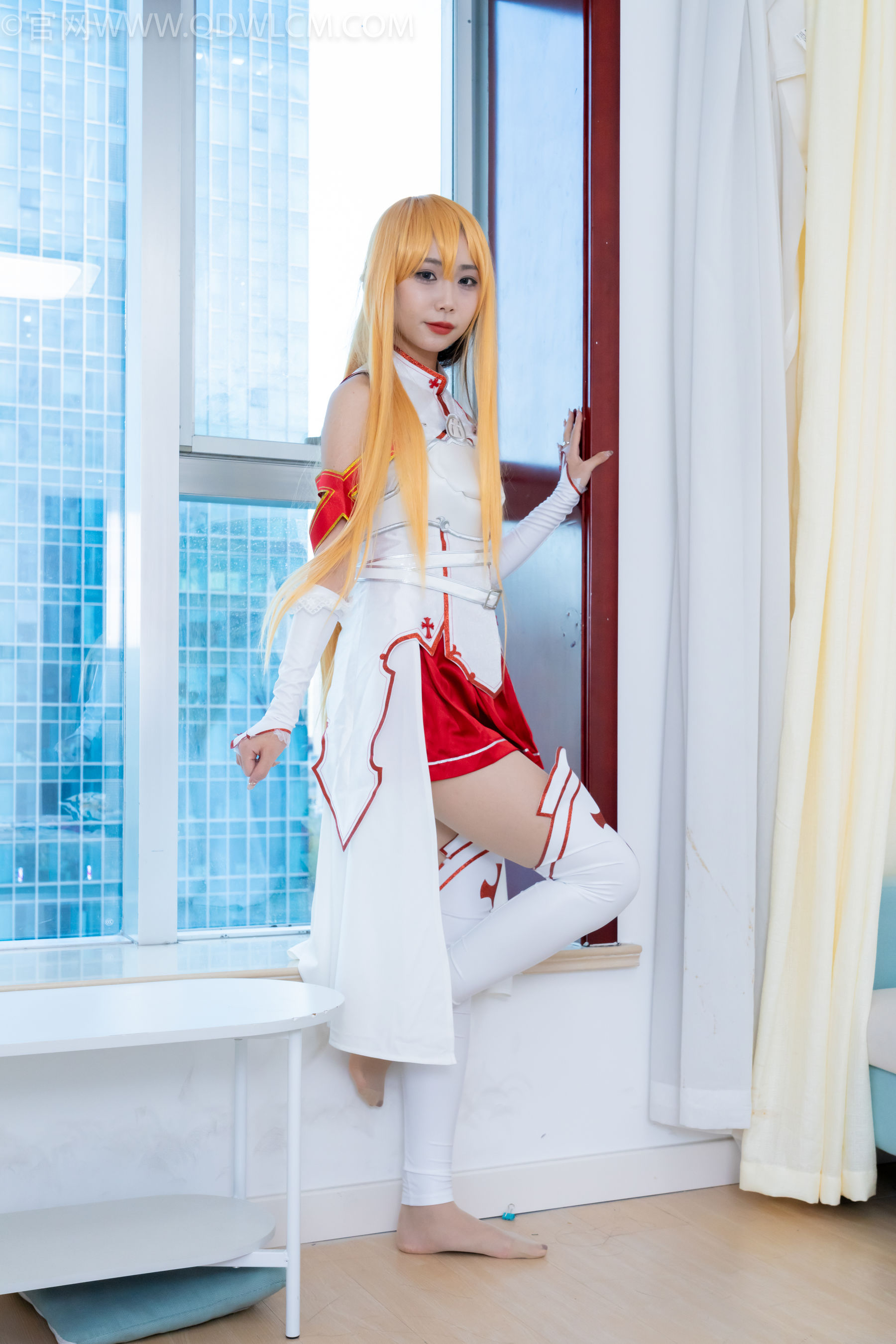 物恋传媒 No.2340 泡泡 - cos亚丝娜、长靴、袜套、薄肉丝/(156P)