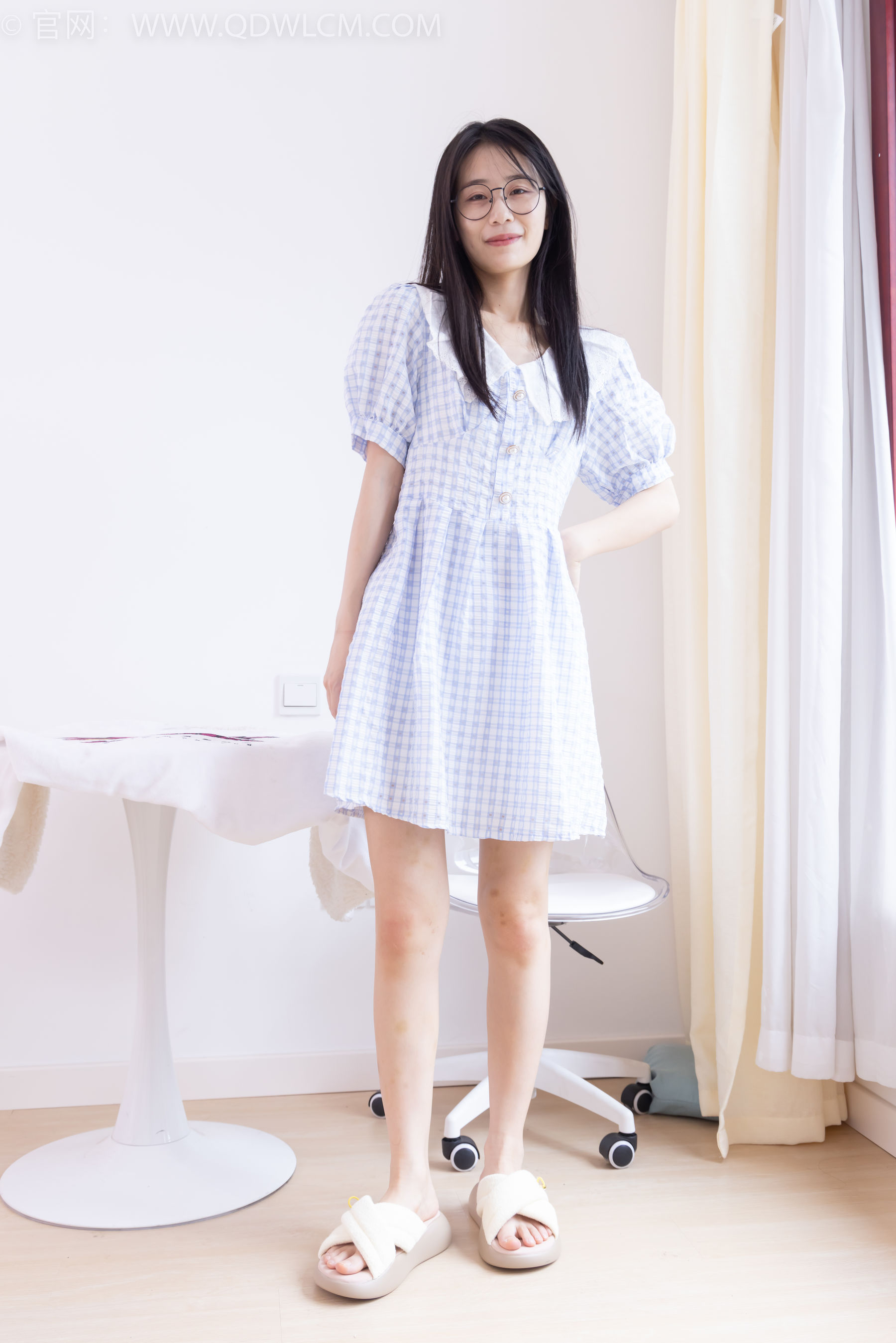 物恋传媒 No.2356 菜菜 - 平底鞋、拖鞋、短肉丝、裸足/(160P)