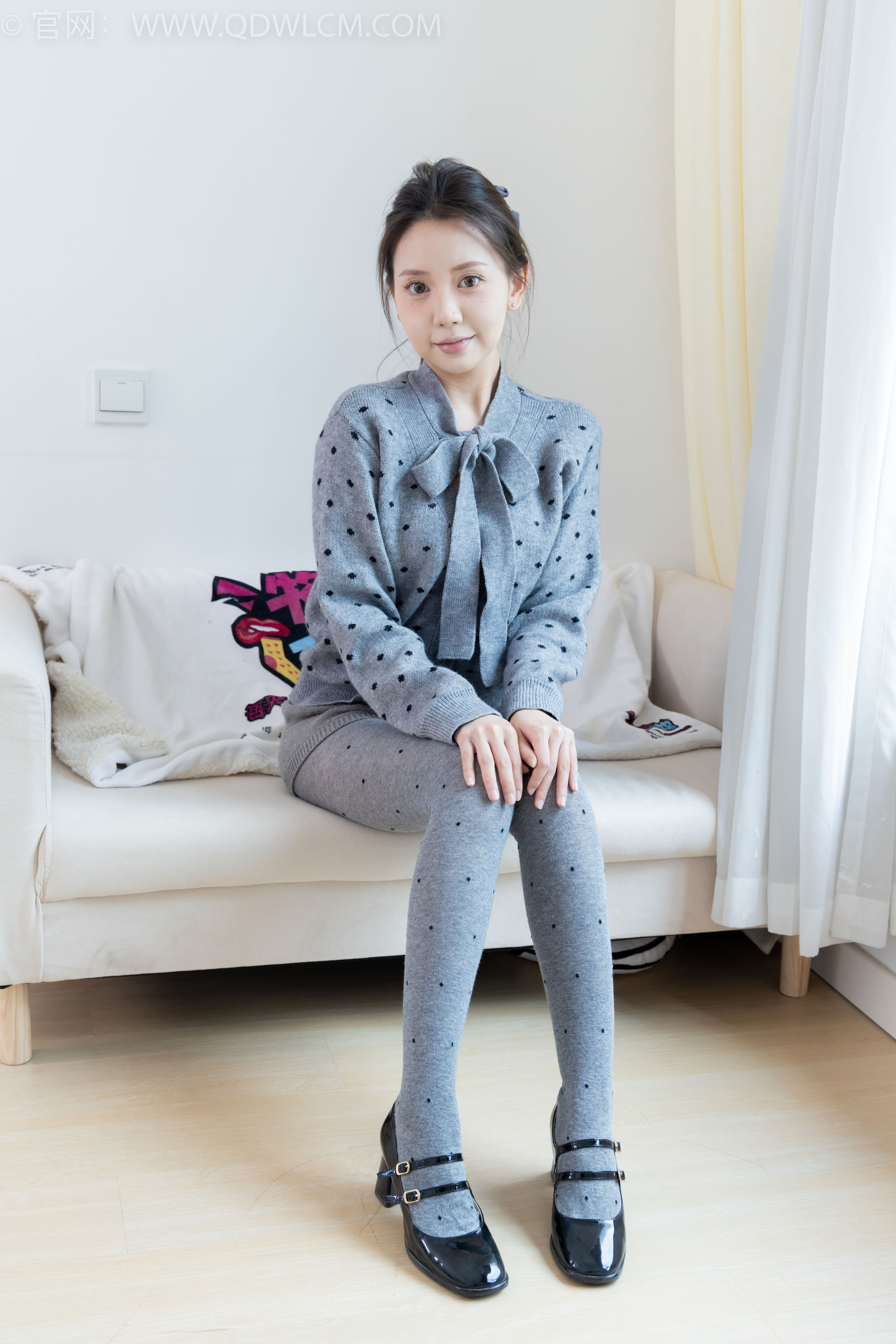 物恋传媒 No.2355 小曦 - 皮鞋、厚灰丝/(160P)