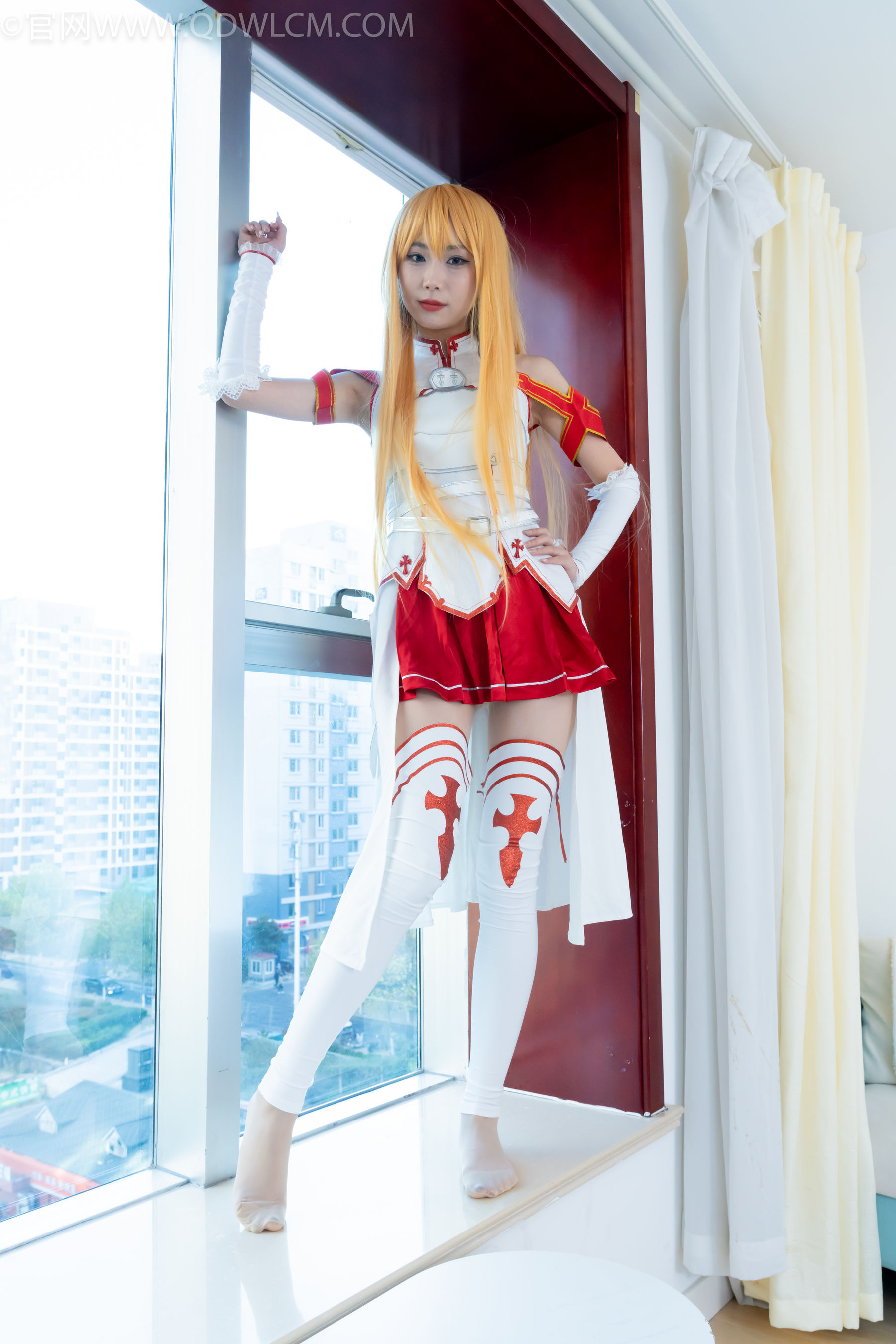 物恋传媒 No.2340 泡泡 - cos亚丝娜、长靴、袜套、薄肉丝/(156P)