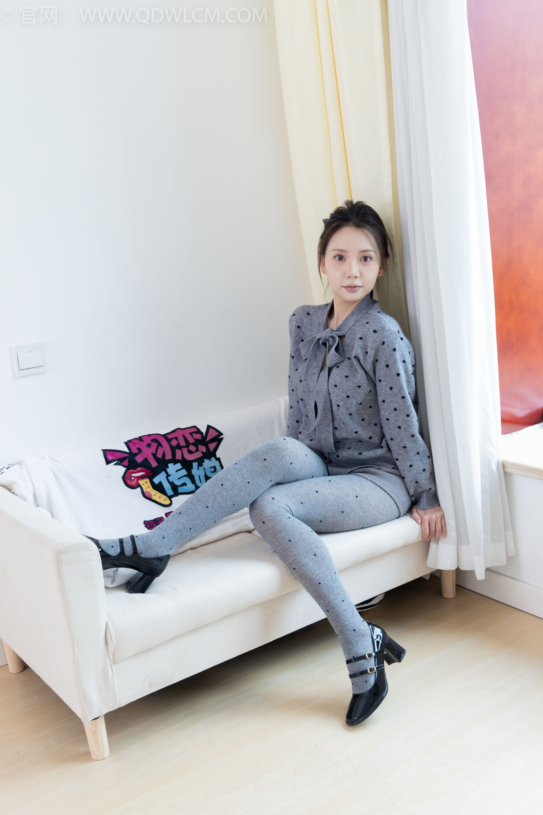 物恋传媒 No.2355 小曦 - 皮鞋、厚灰丝/(160P)