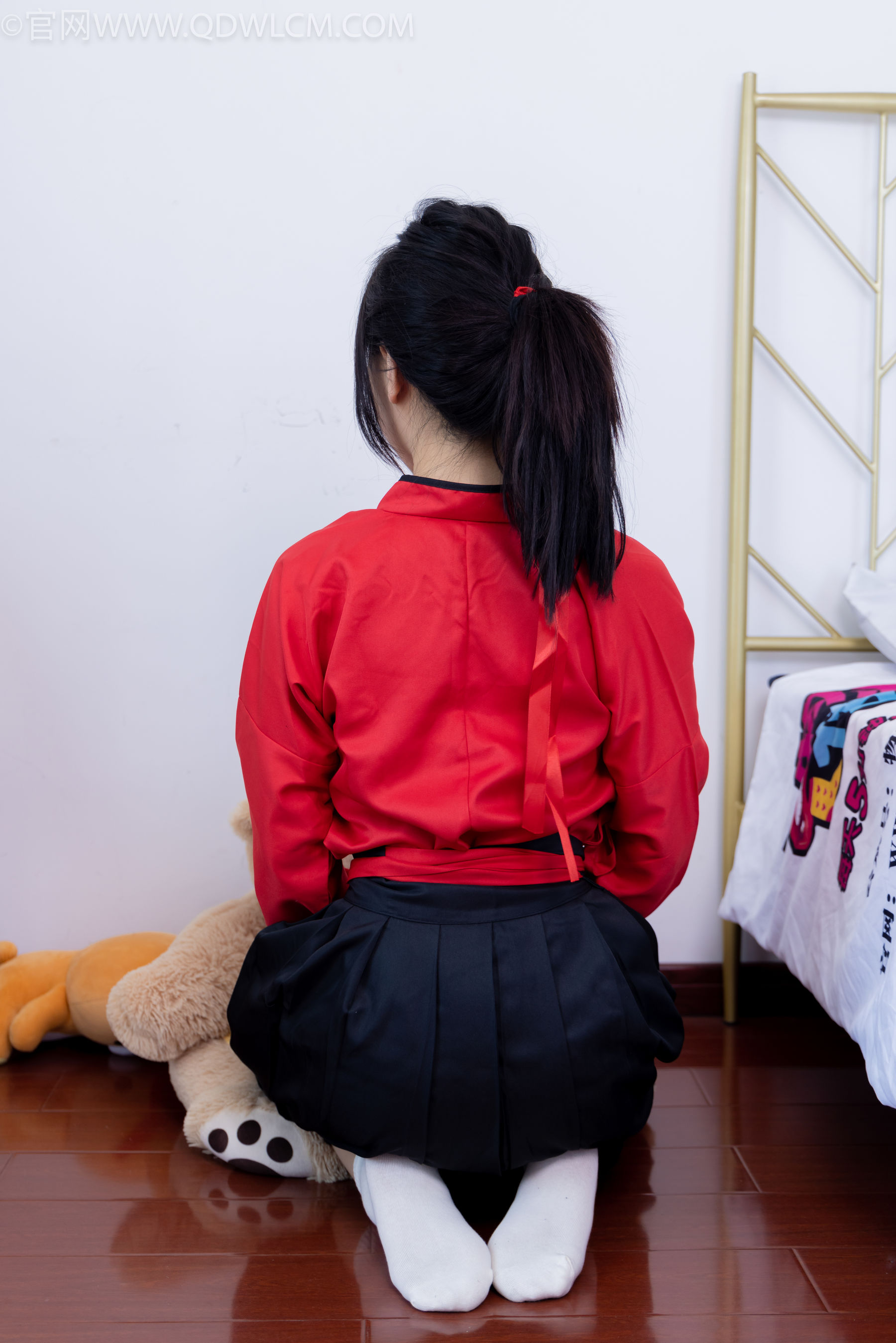 物恋传媒 No.2330 纱纱 - 汉服、皮鞋、白棉袜、薄肉丝/(219P)