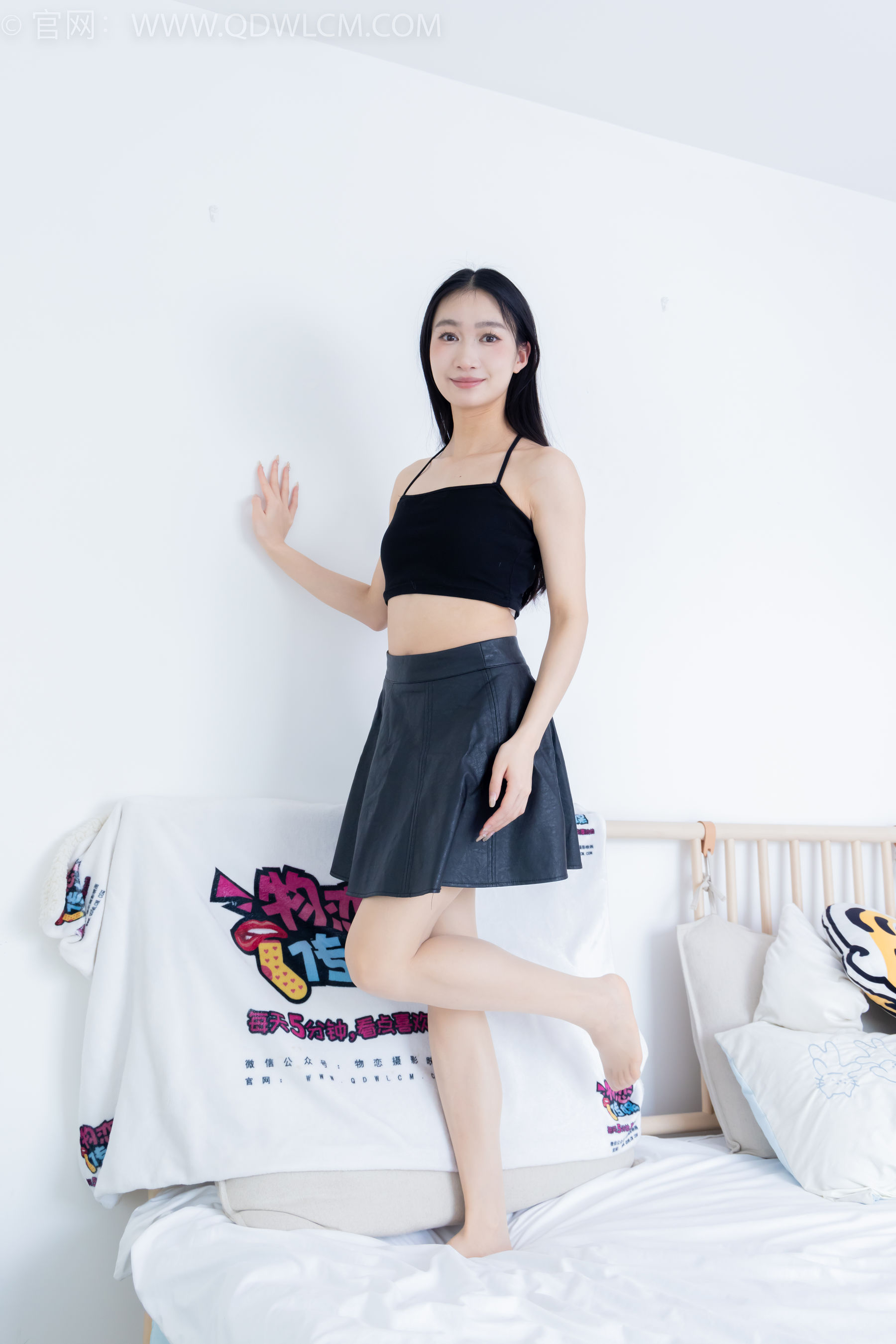 物恋传媒 No.2342 小影 - 高跟鞋、薄肉丝/(155P)