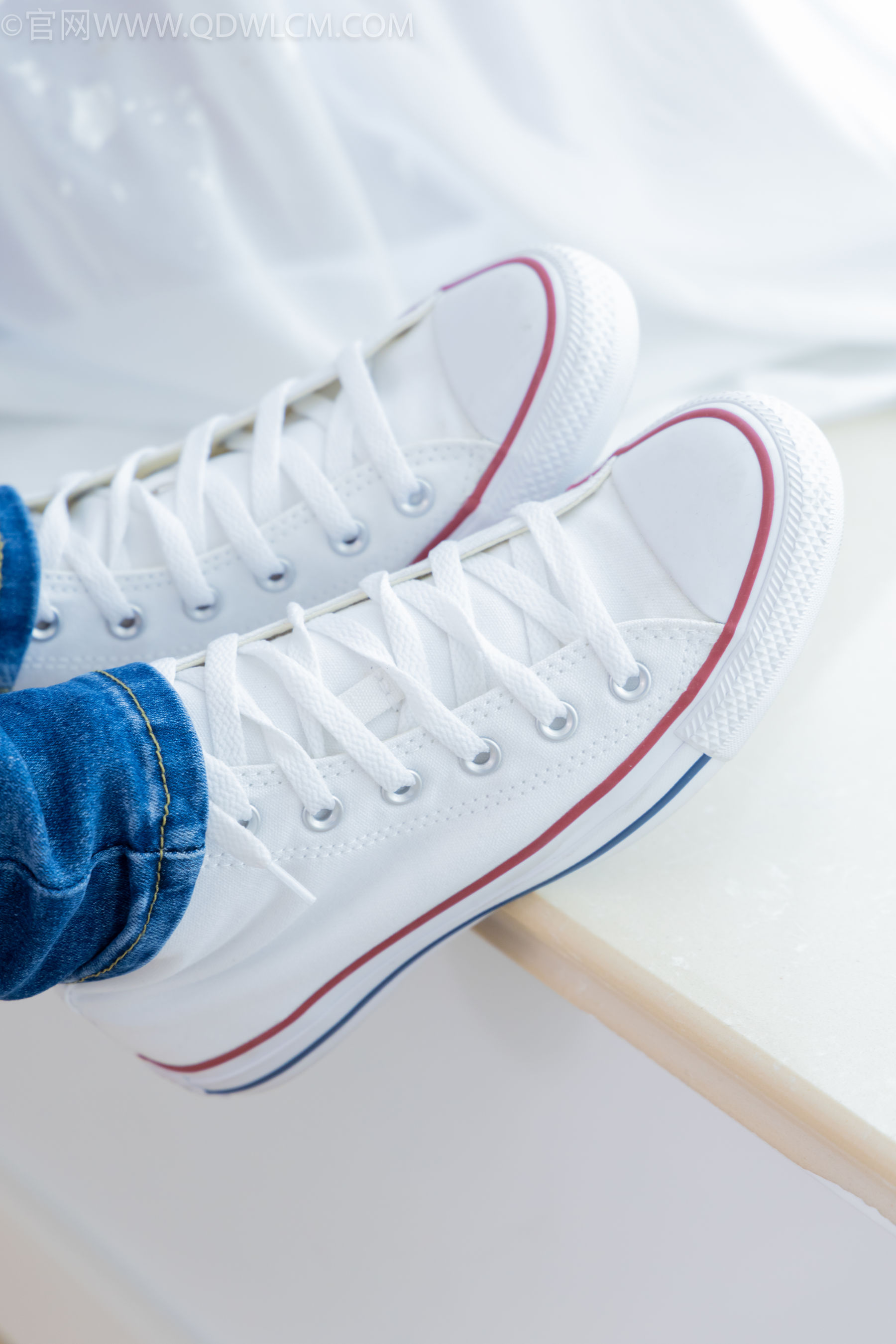 物恋传媒 No.2329 小竹 - 帆布鞋、白船袜、肚子疼揉肚子剧情/(158P)