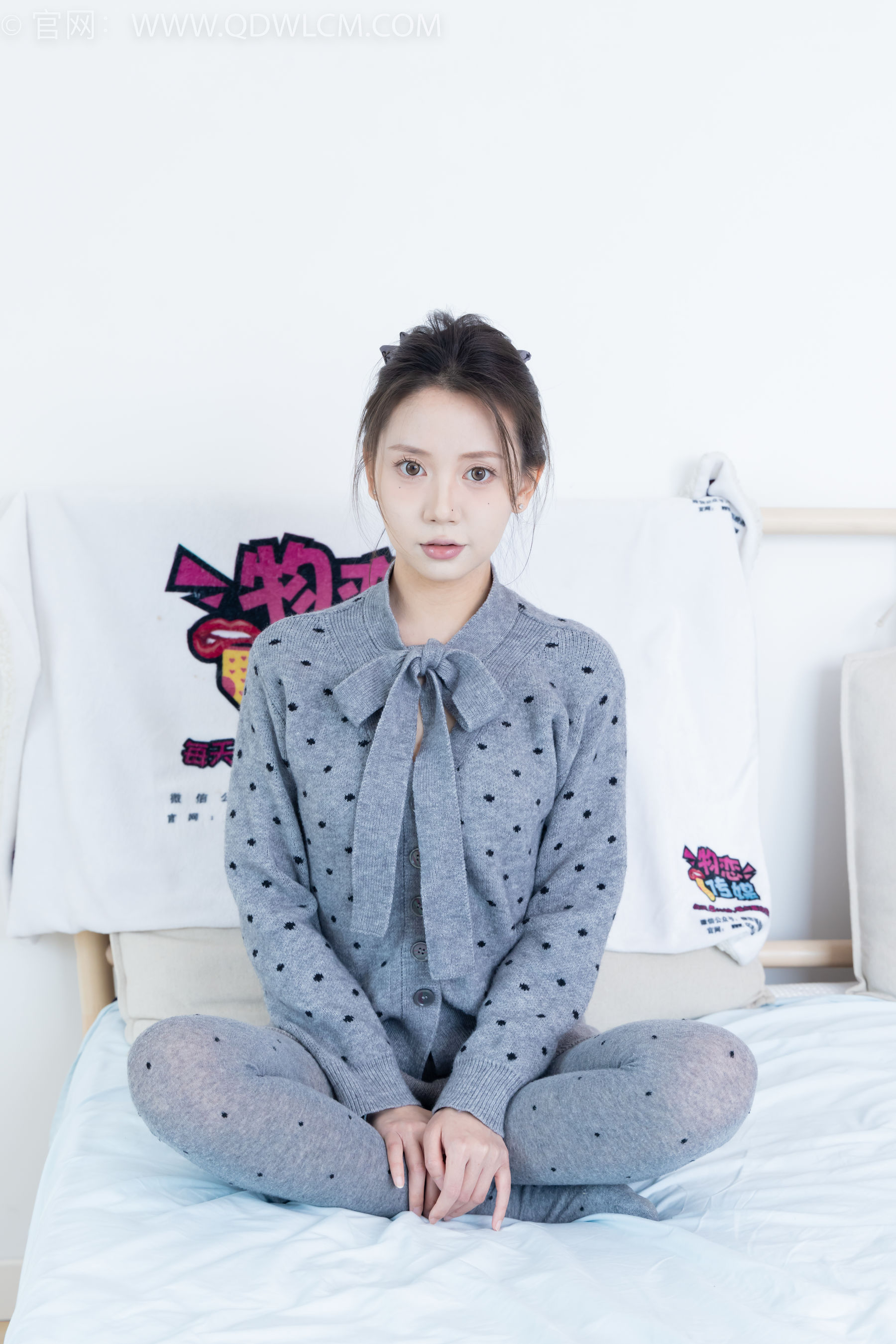 物恋传媒 No.2355 小曦 - 皮鞋、厚灰丝/(160P)