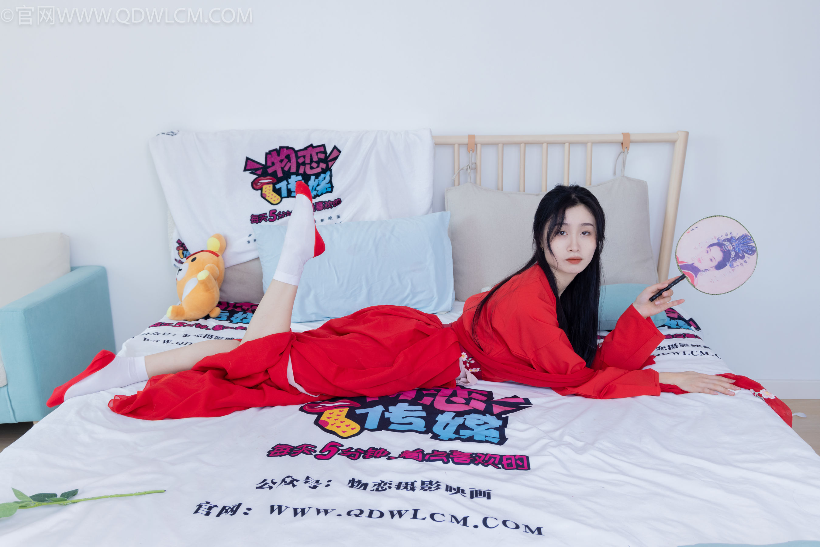 物恋传媒 No.2328 绒绒 - 汉服、布鞋、白棉袜、红色船袜/(174P)