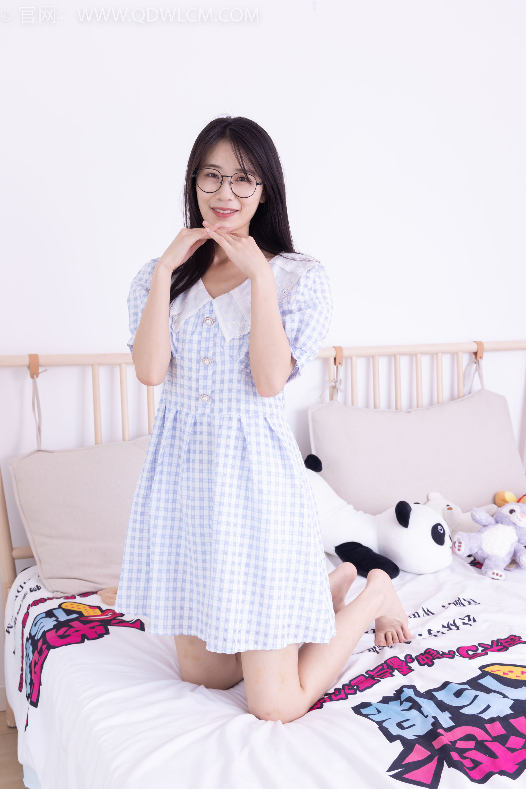 物恋传媒 No.2356 菜菜 - 平底鞋、拖鞋、短肉丝、裸足/(160P)