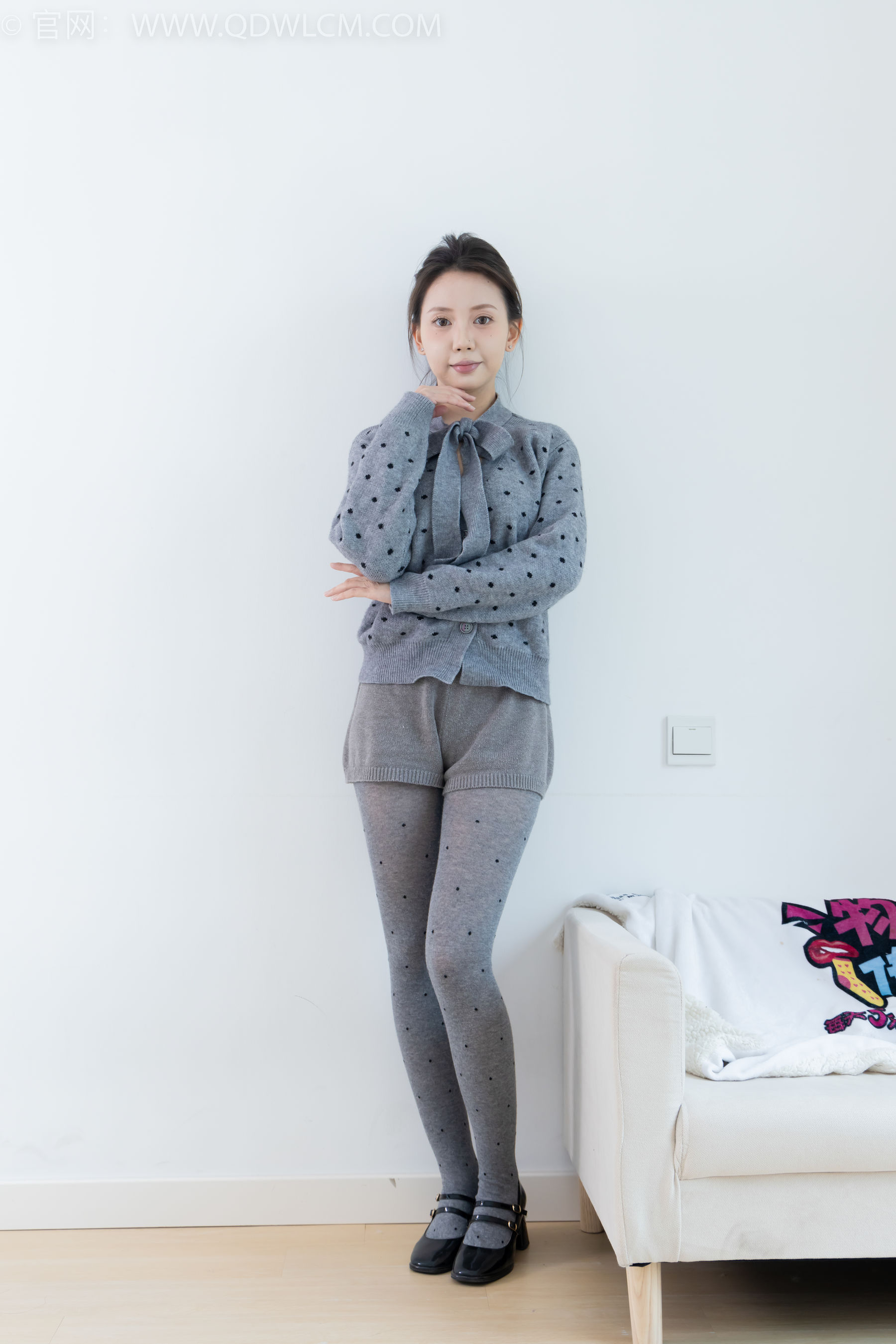 物恋传媒 No.2355 小曦 - 皮鞋、厚灰丝/(160P)