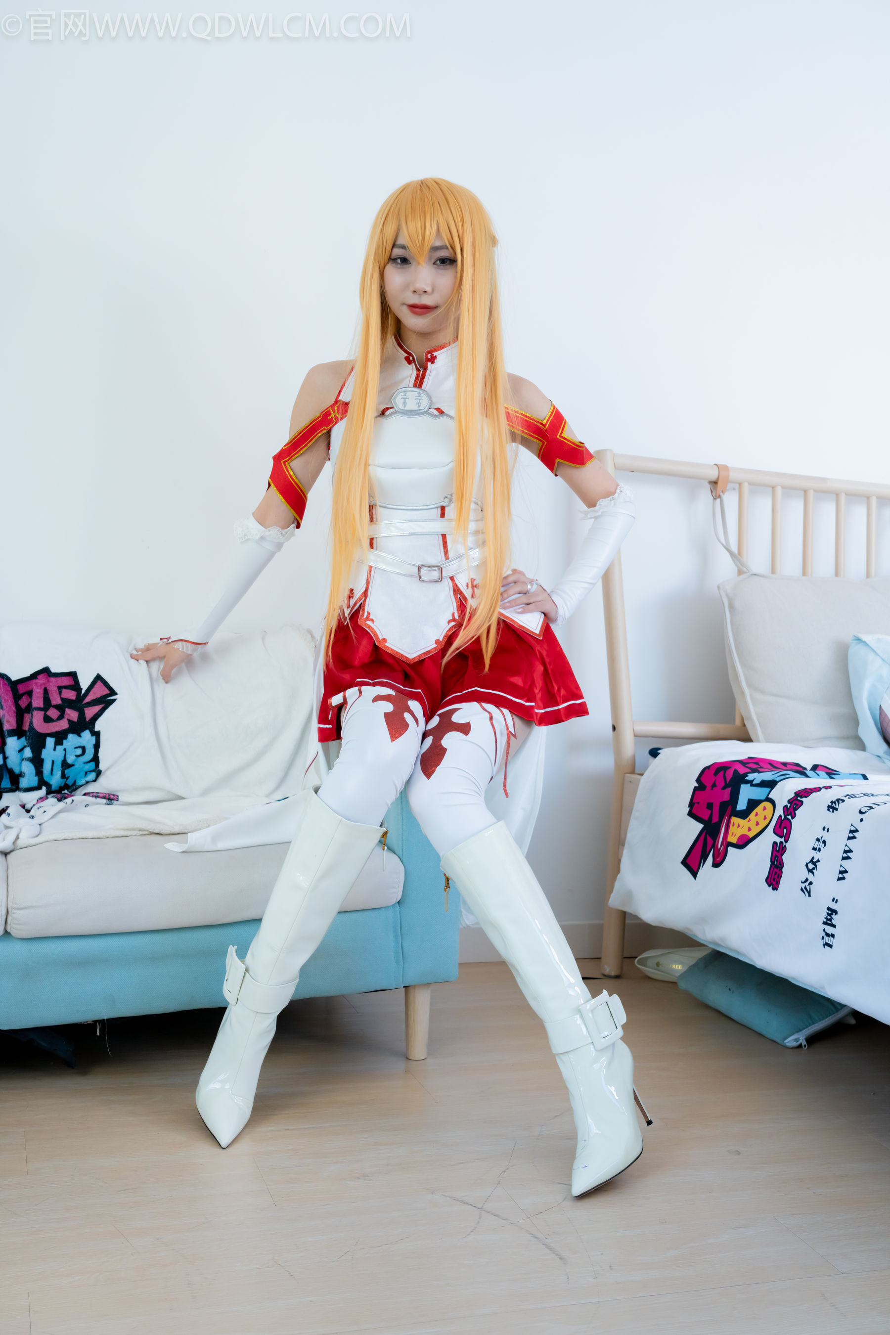 物恋传媒 No.2340 泡泡 - cos亚丝娜、长靴、袜套、薄肉丝/(156P)