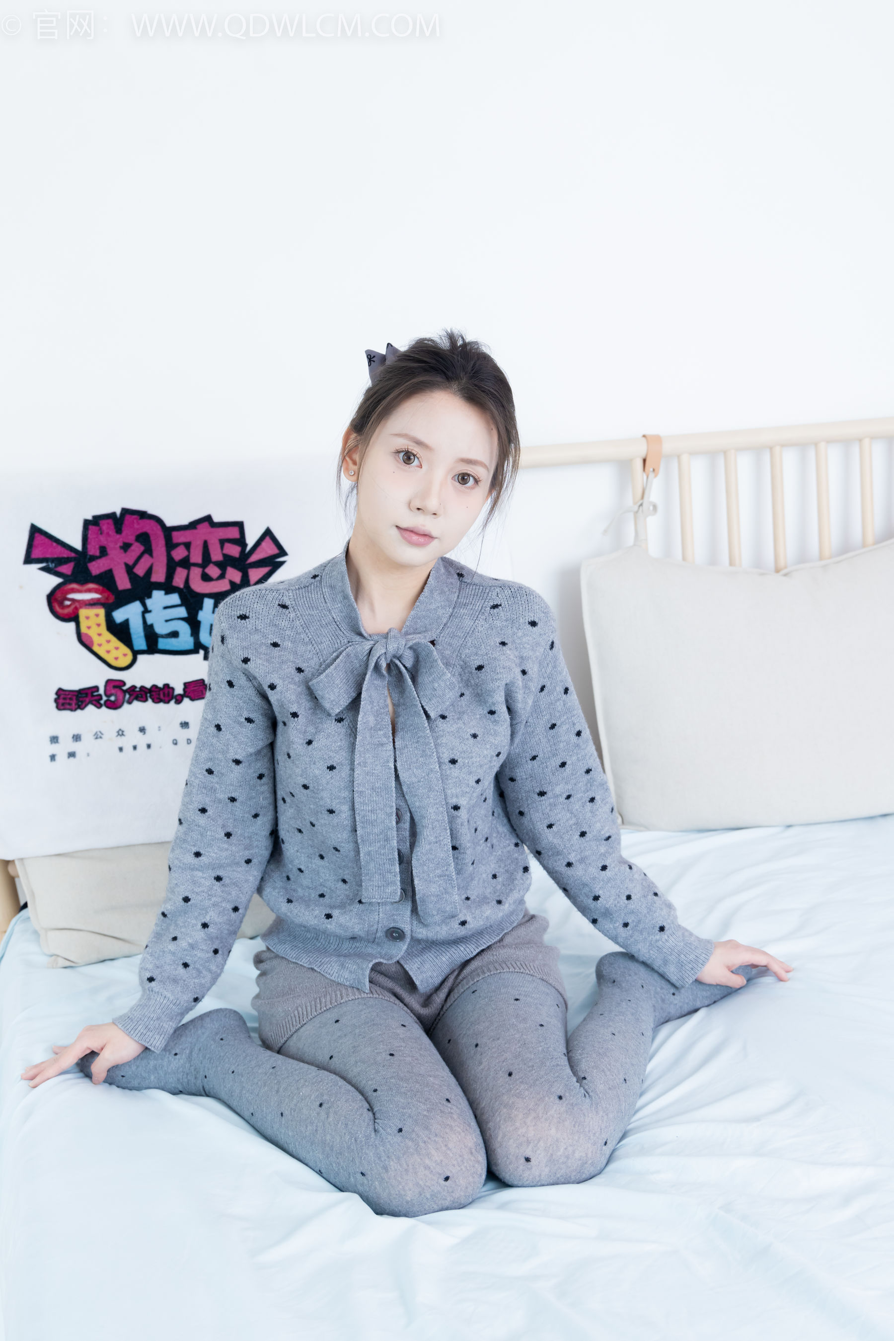 物恋传媒 No.2355 小曦 - 皮鞋、厚灰丝/(160P)