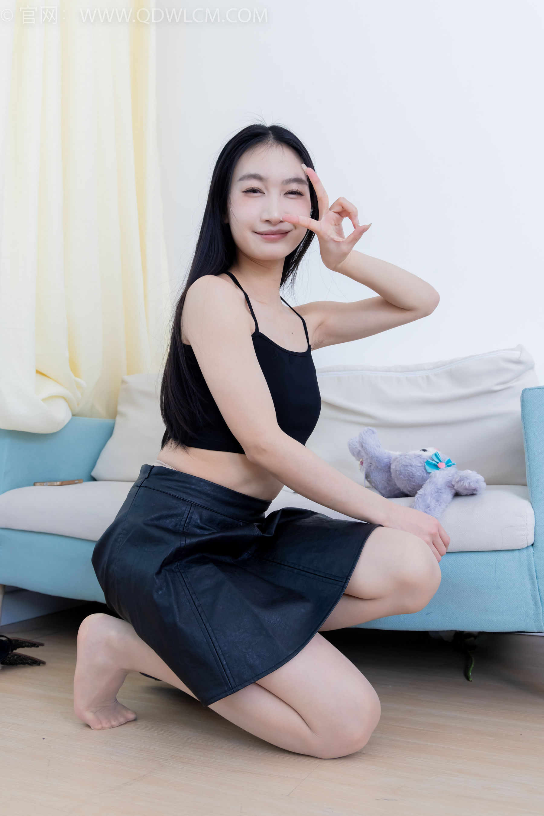 物恋传媒 No.2342 小影 - 高跟鞋、薄肉丝/(155P)