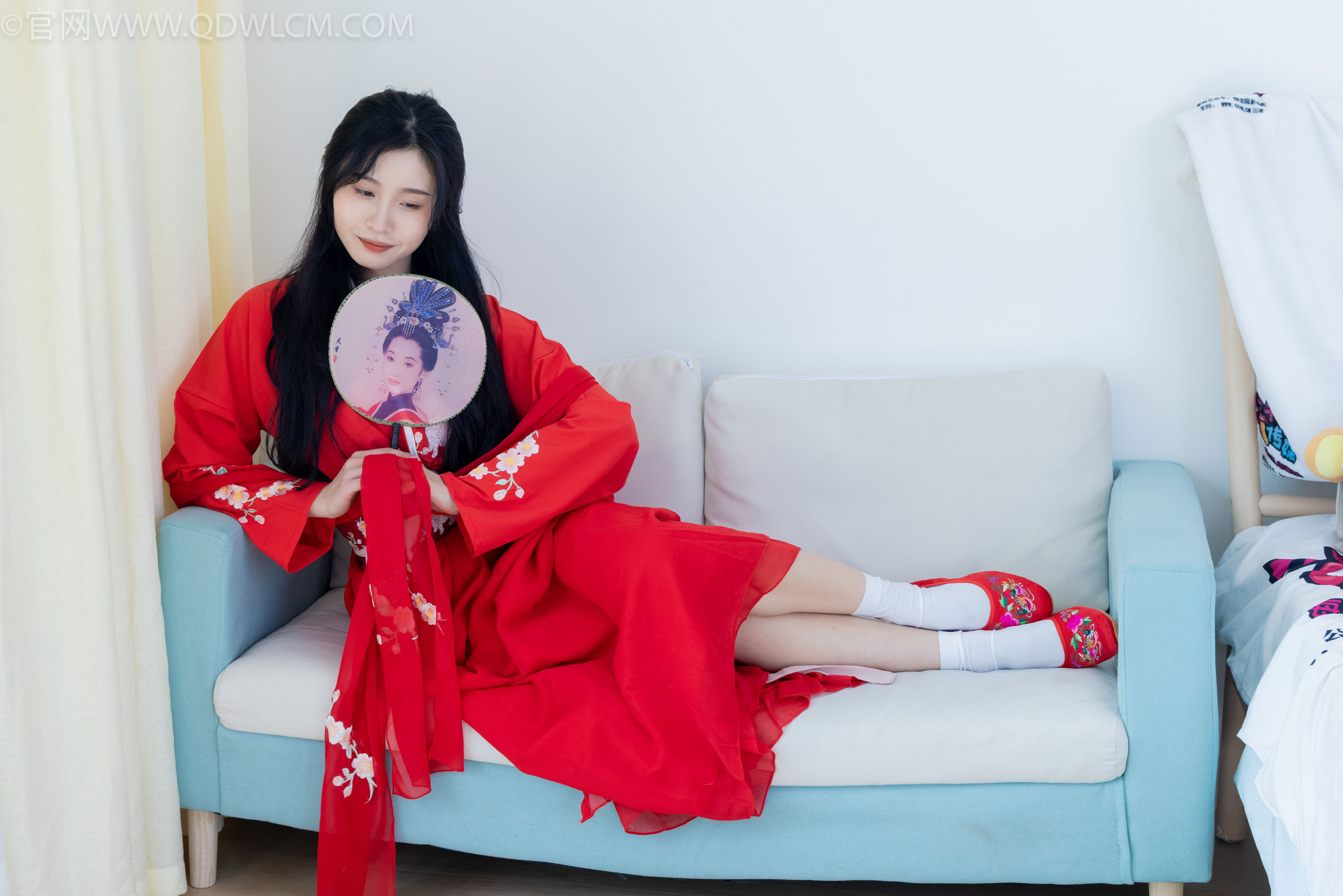 物恋传媒 No.2328 绒绒 - 汉服、布鞋、白棉袜、红色船袜/(174P)