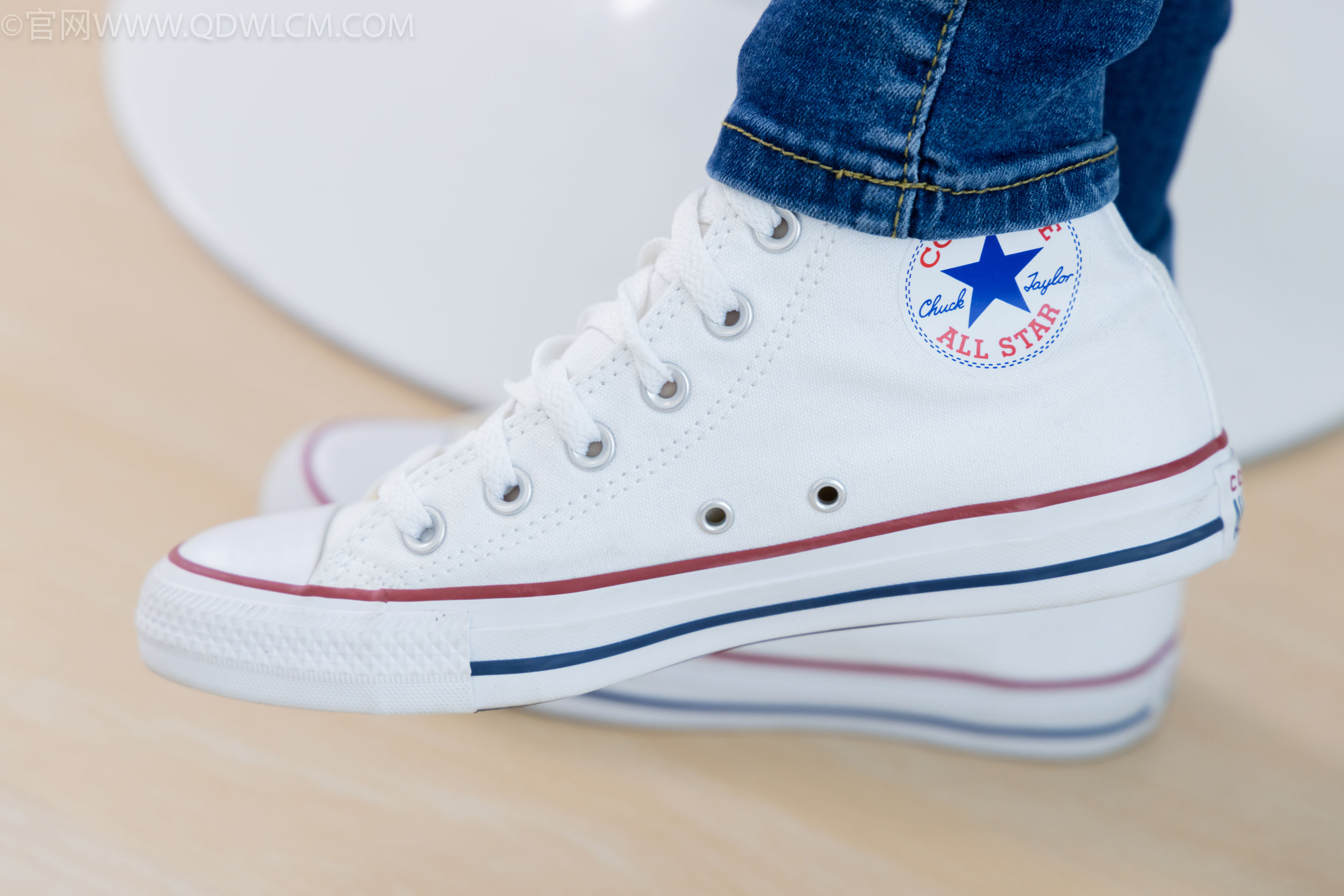 物恋传媒 No.2329 小竹 - 帆布鞋、白船袜、肚子疼揉肚子剧情/(158P)