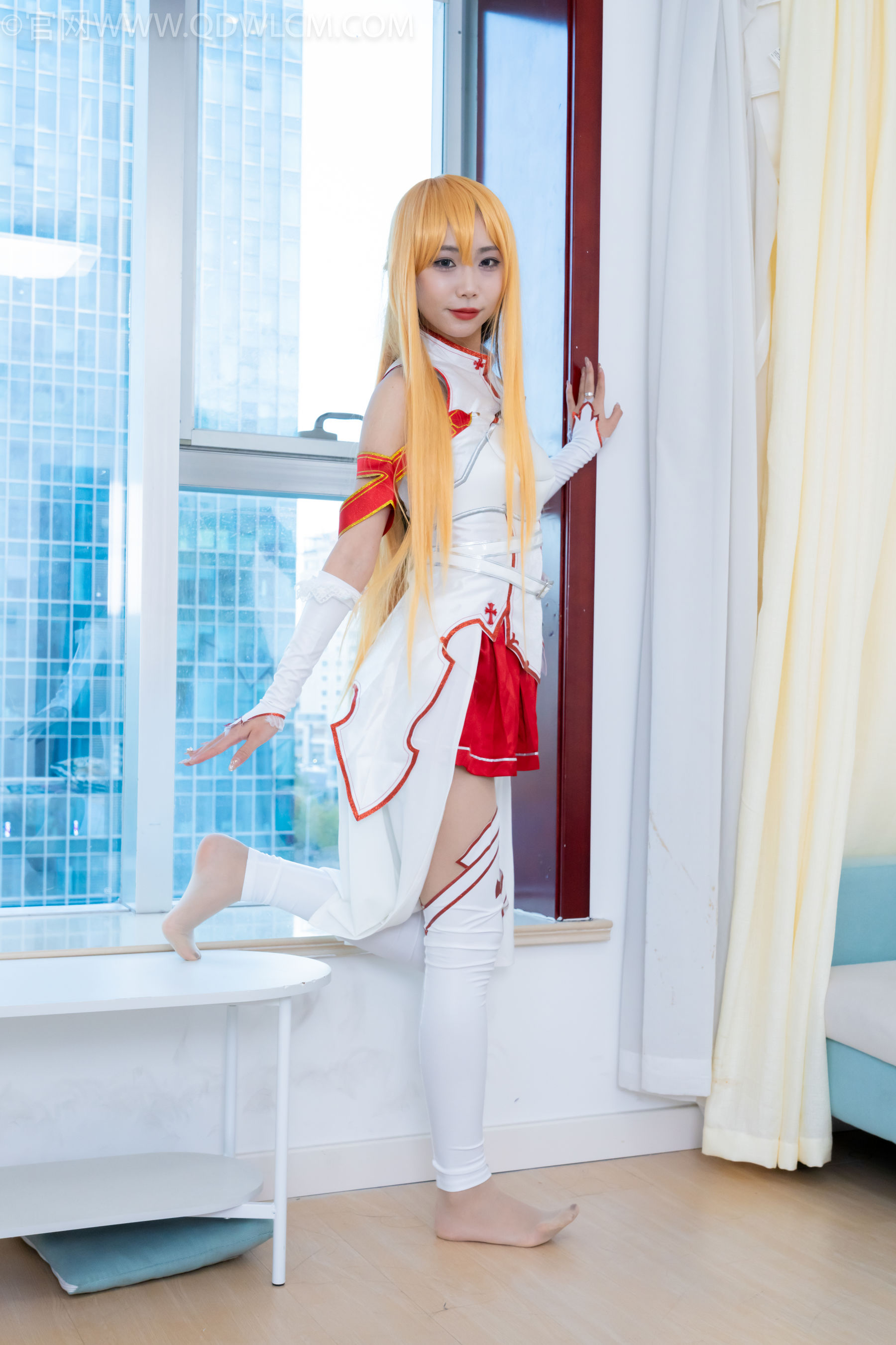 物恋传媒 No.2340 泡泡 - cos亚丝娜、长靴、袜套、薄肉丝/(156P)