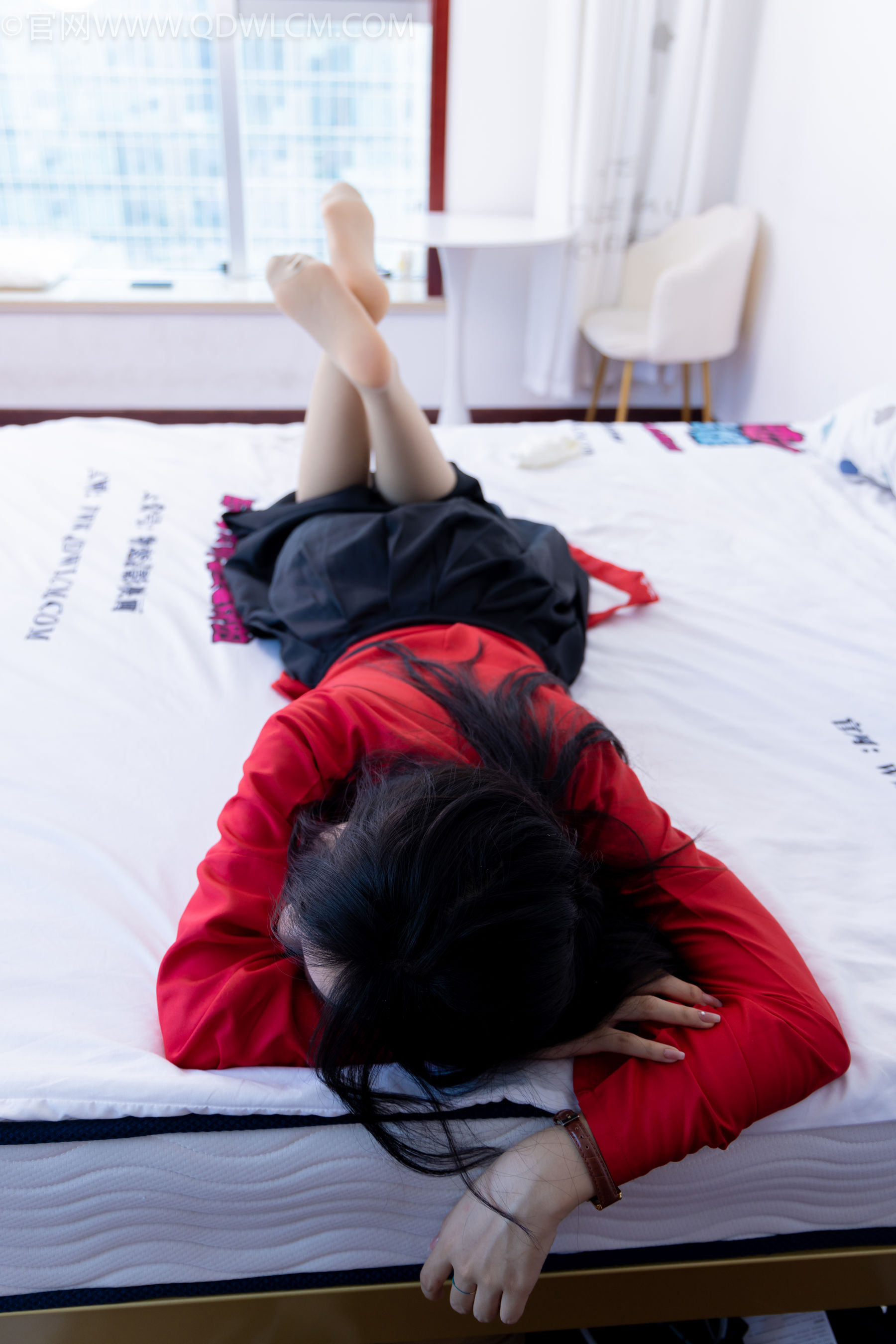 物恋传媒 No.2330 纱纱 - 汉服、皮鞋、白棉袜、薄肉丝/(219P)