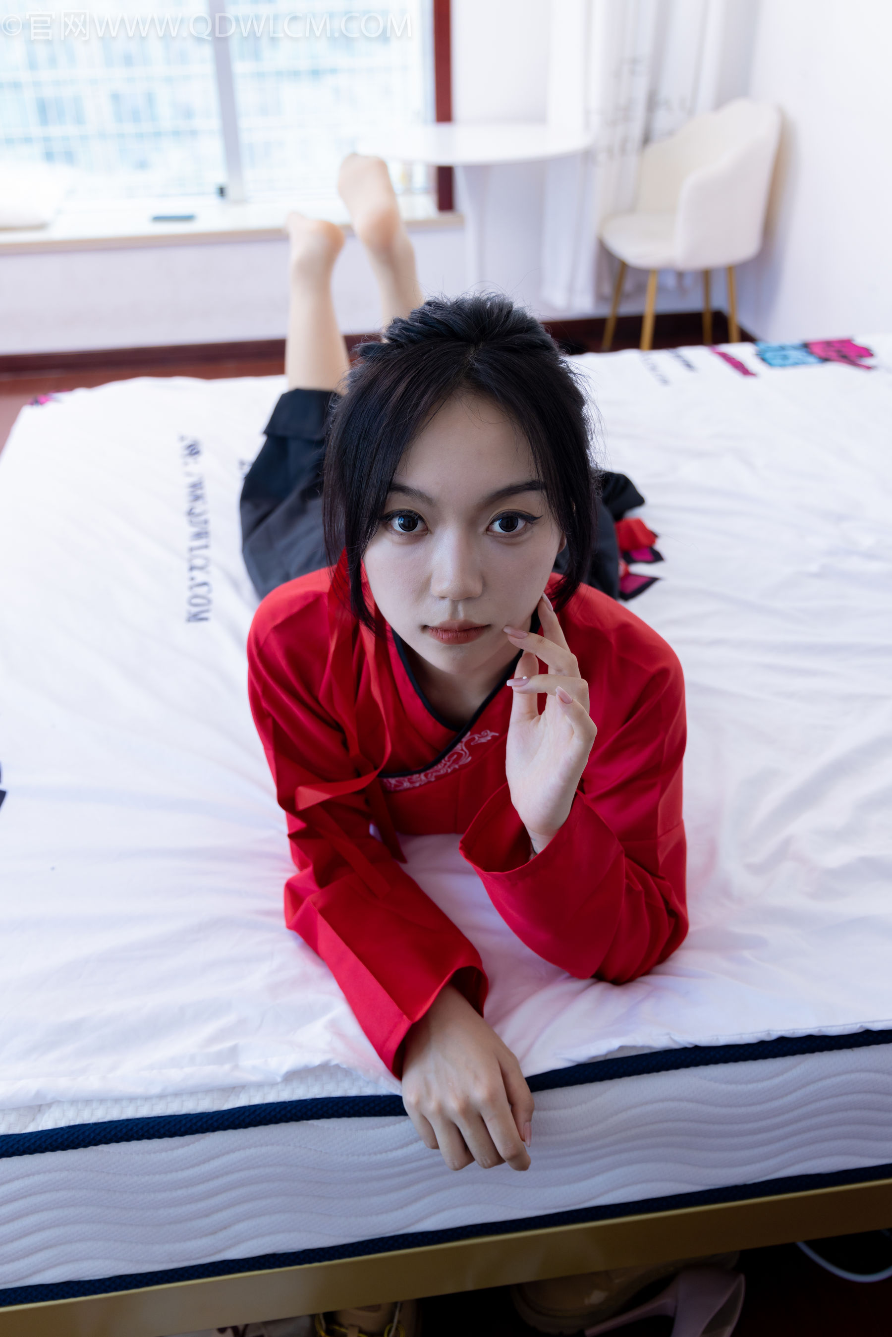 物恋传媒 No.2330 纱纱 - 汉服、皮鞋、白棉袜、薄肉丝/(219P)