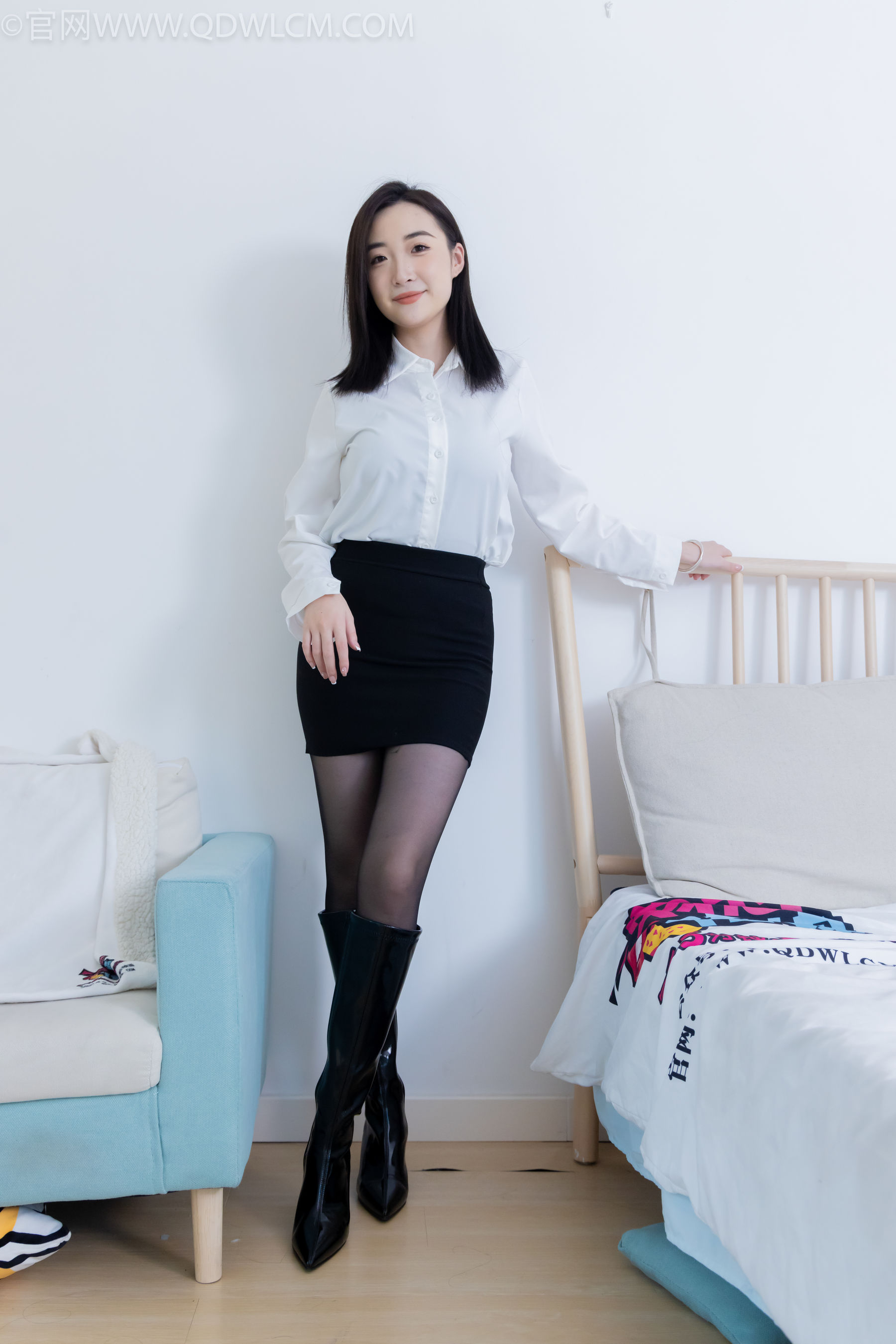 物恋传媒 No.2333 恬恬 - 长靴、薄黑丝、长靴/(236P)