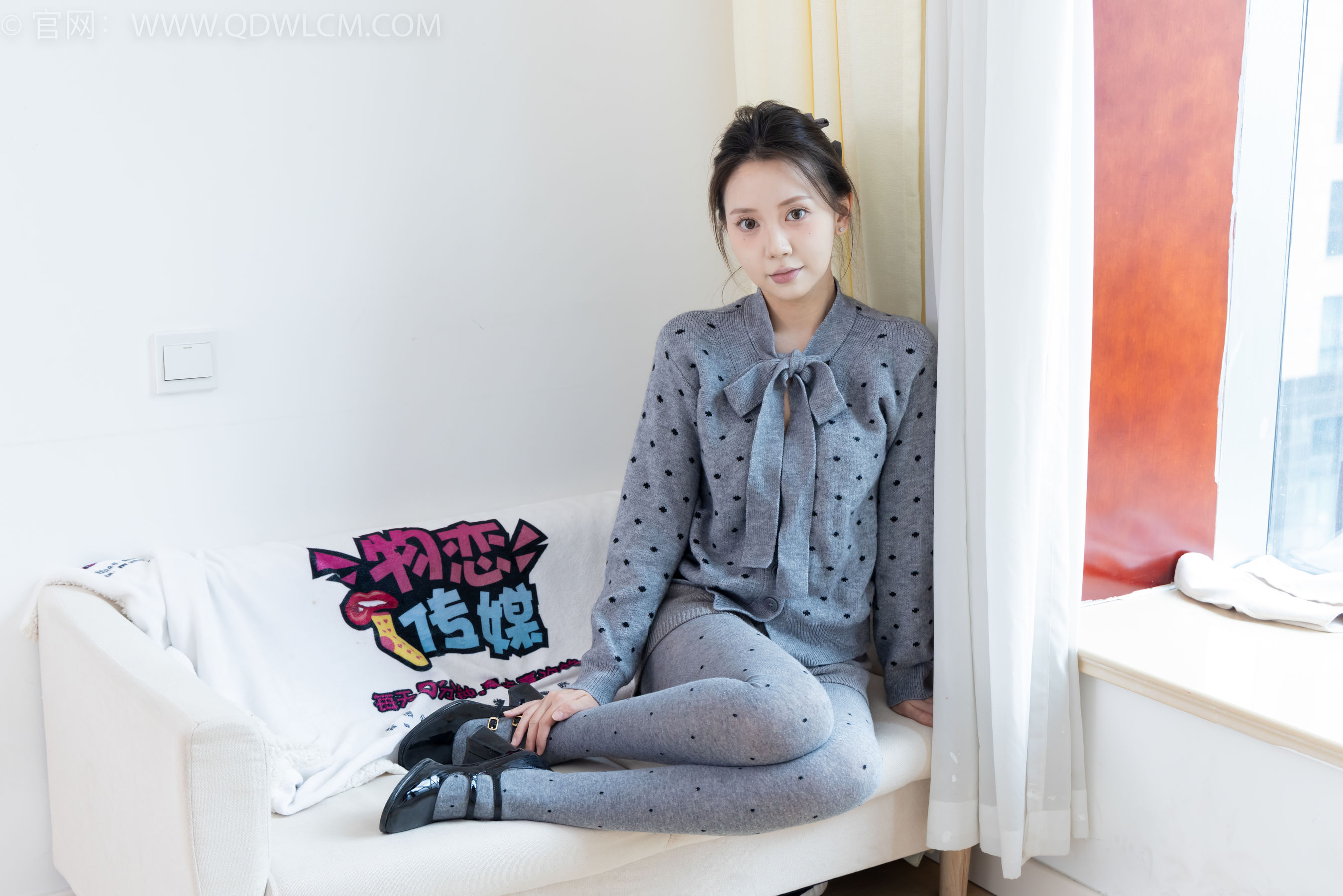 物恋传媒 No.2355 小曦 - 皮鞋、厚灰丝/(160P)