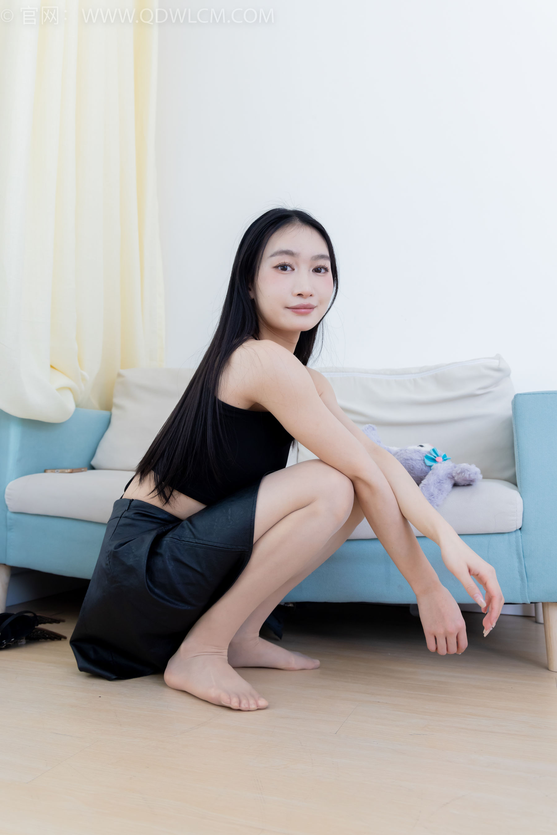 物恋传媒 No.2342 小影 - 高跟鞋、薄肉丝/(155P)