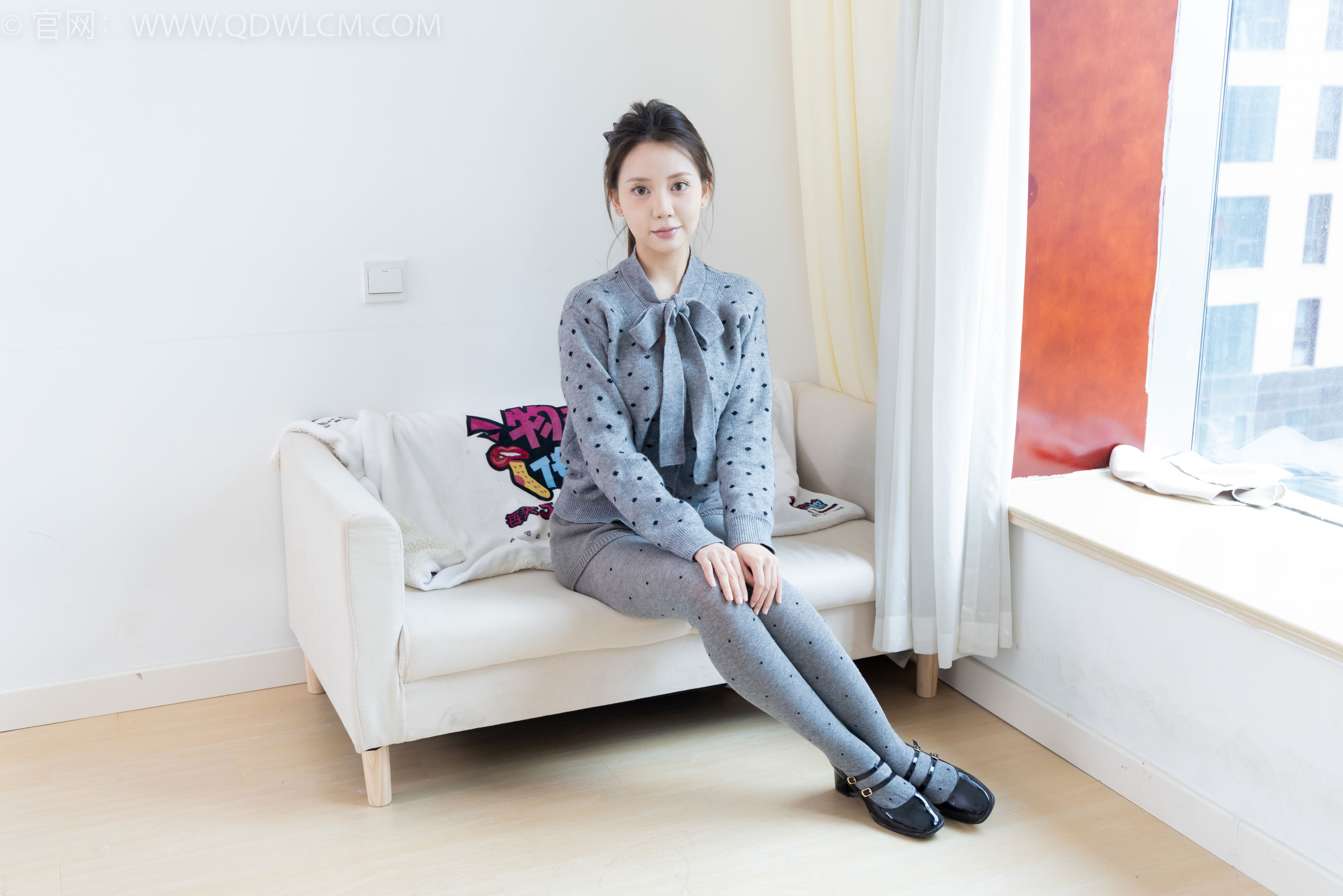 物恋传媒 No.2355 小曦 - 皮鞋、厚灰丝/(160P)