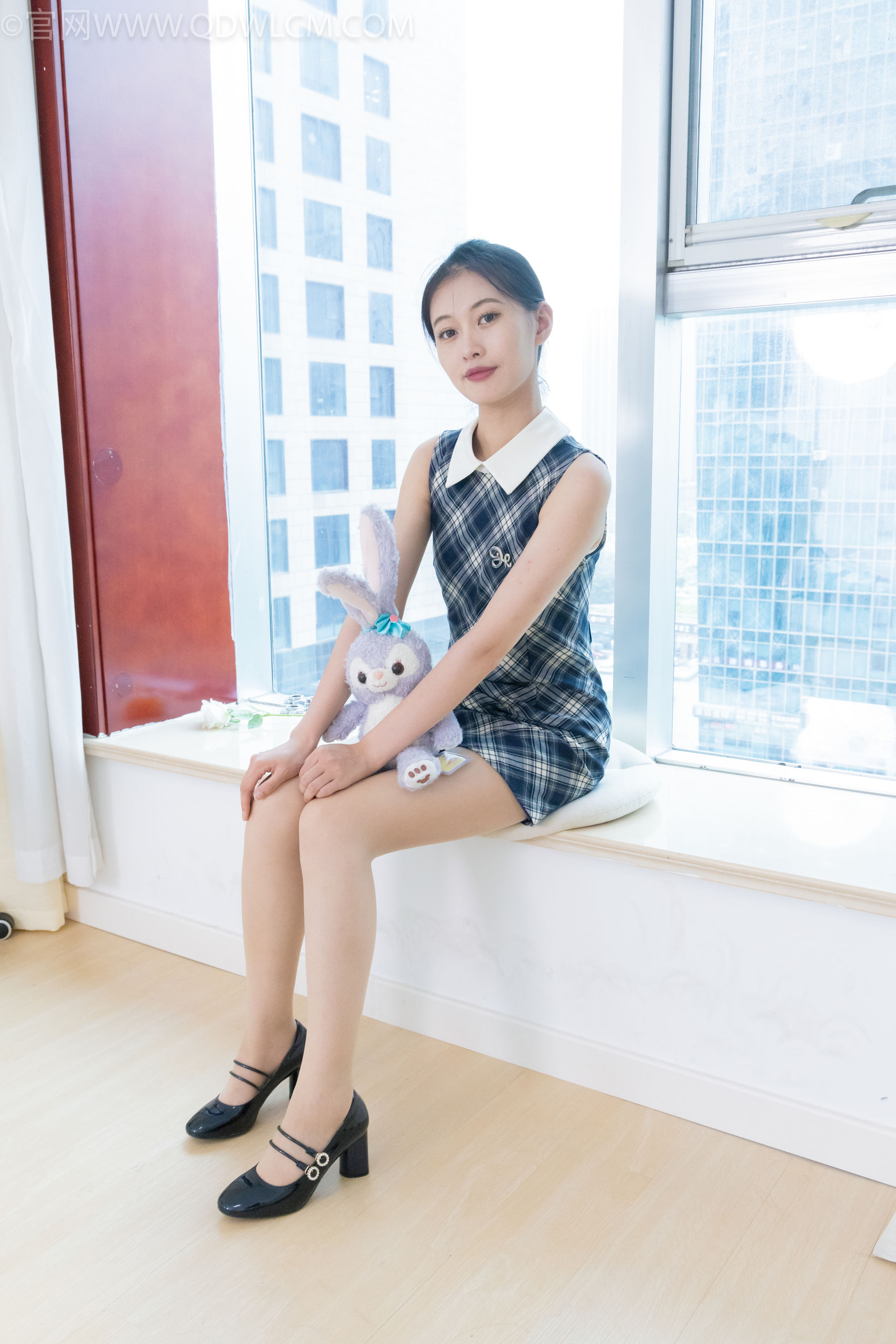 物恋传媒 No.2327 小优 - 高跟鞋、薄肉丝/(152P)