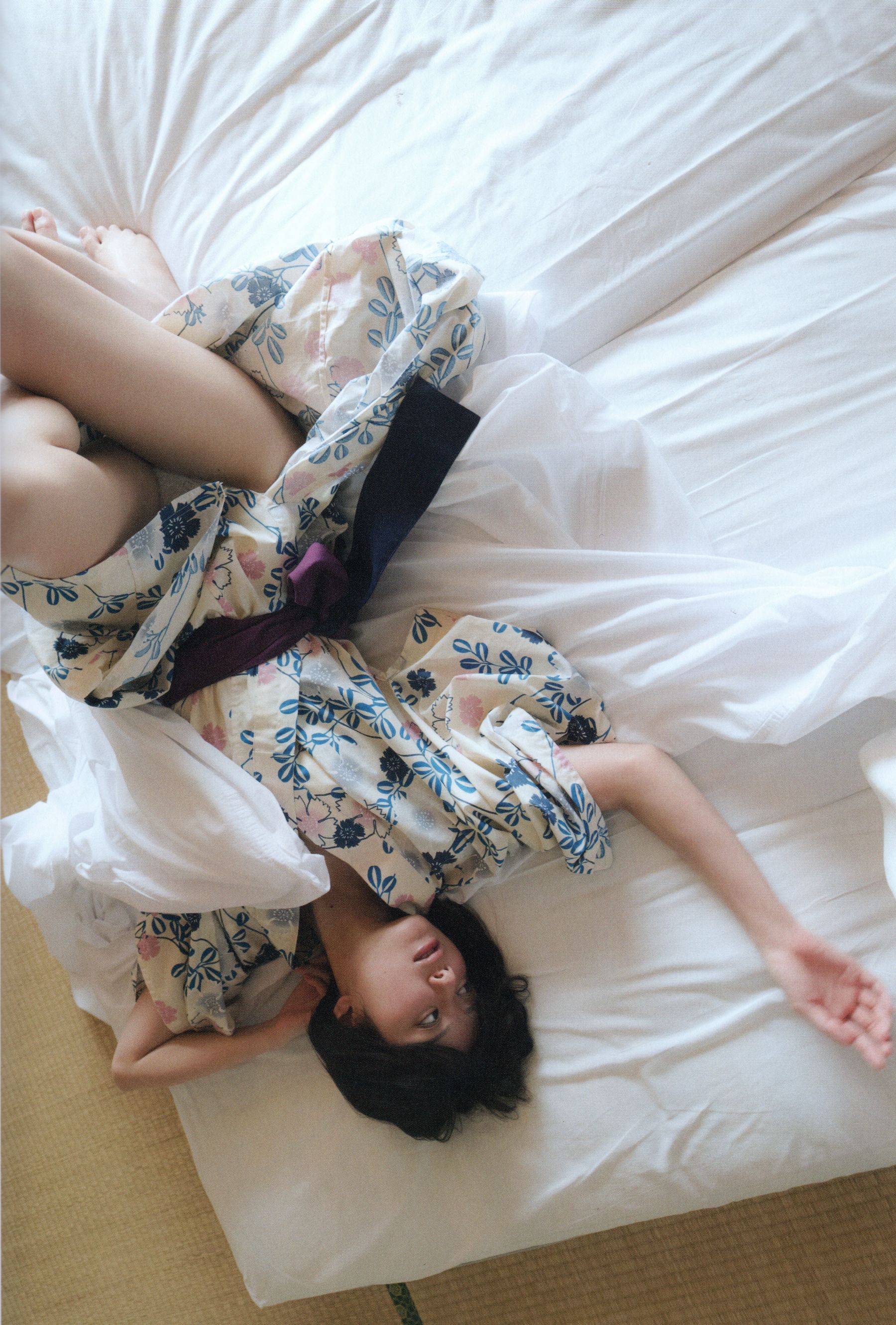 大西桃香 - 桃の眺め方/(119P)