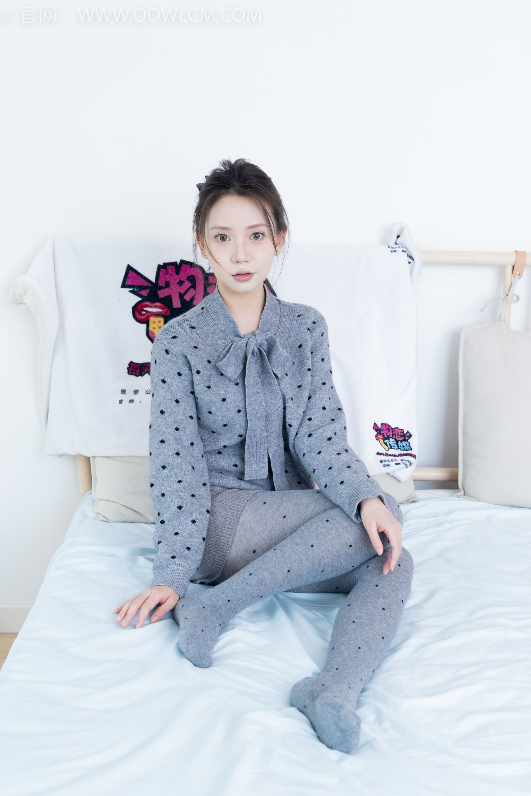 物恋传媒 No.2355 小曦 - 皮鞋、厚灰丝/(160P)