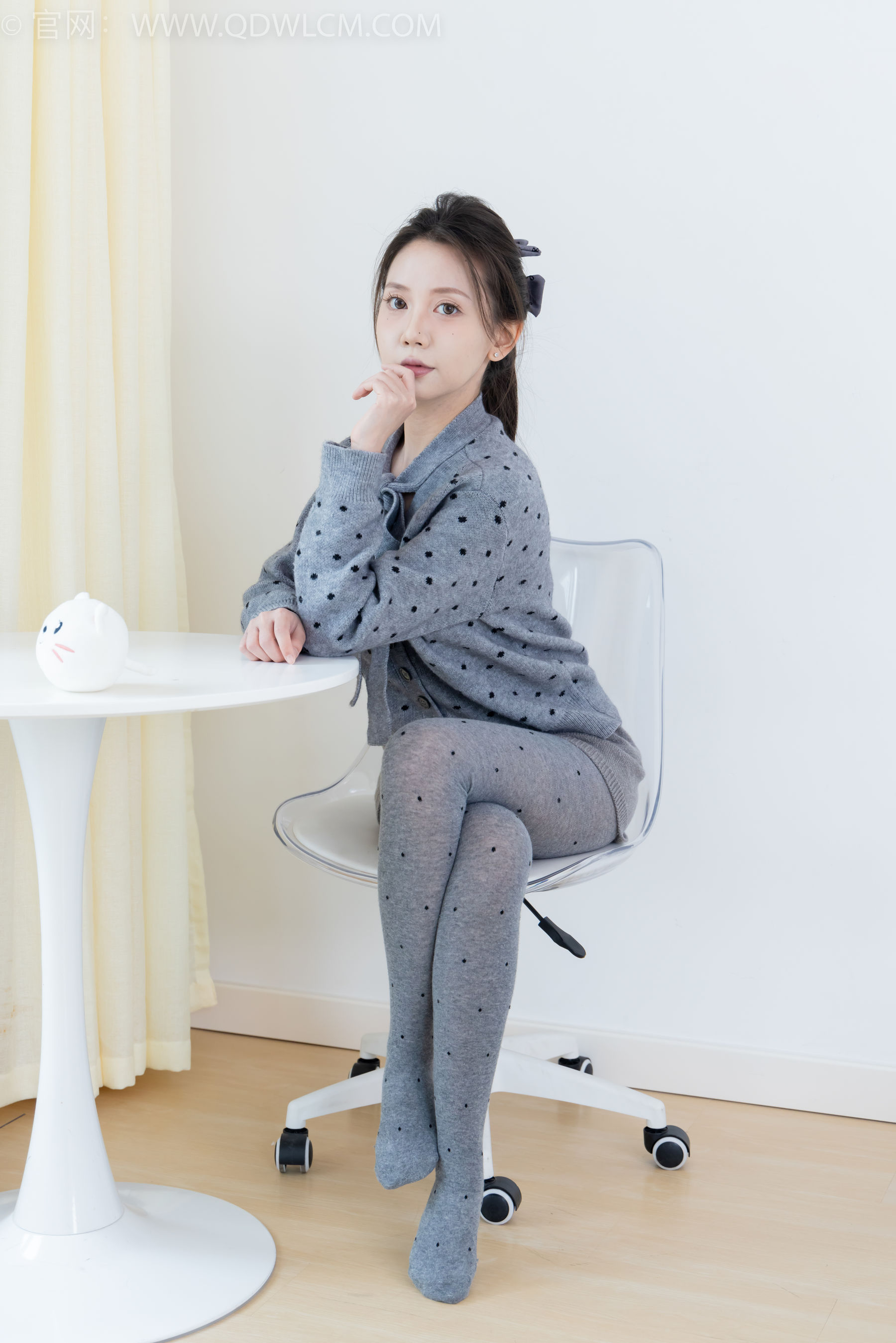 物恋传媒 No.2355 小曦 - 皮鞋、厚灰丝/(160P)