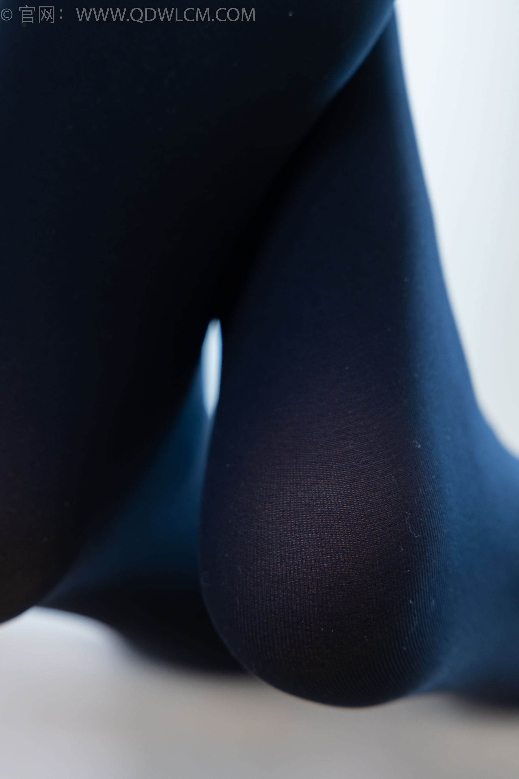 物恋传媒 No.2346 菜菜 - 运动鞋、厚黑丝、裸足/(167P)