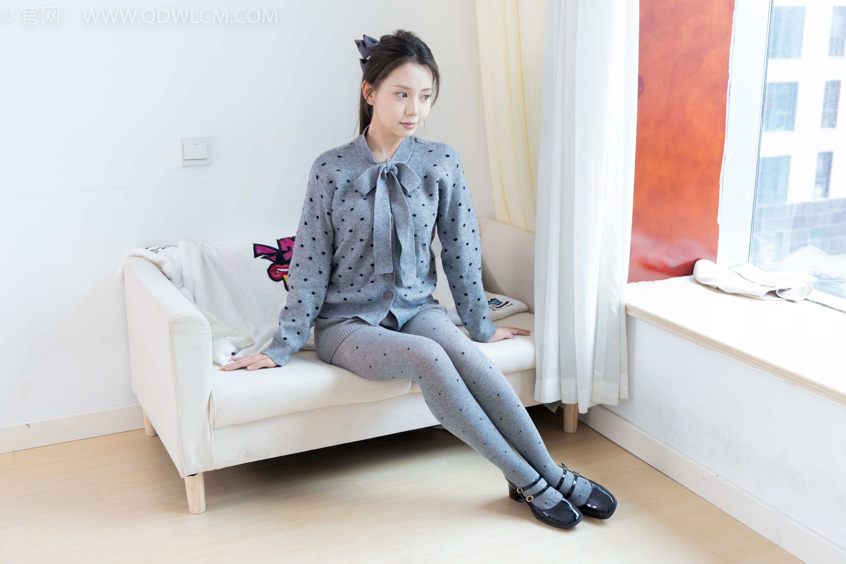 物恋传媒 No.2355 小曦 - 皮鞋、厚灰丝/(160P)