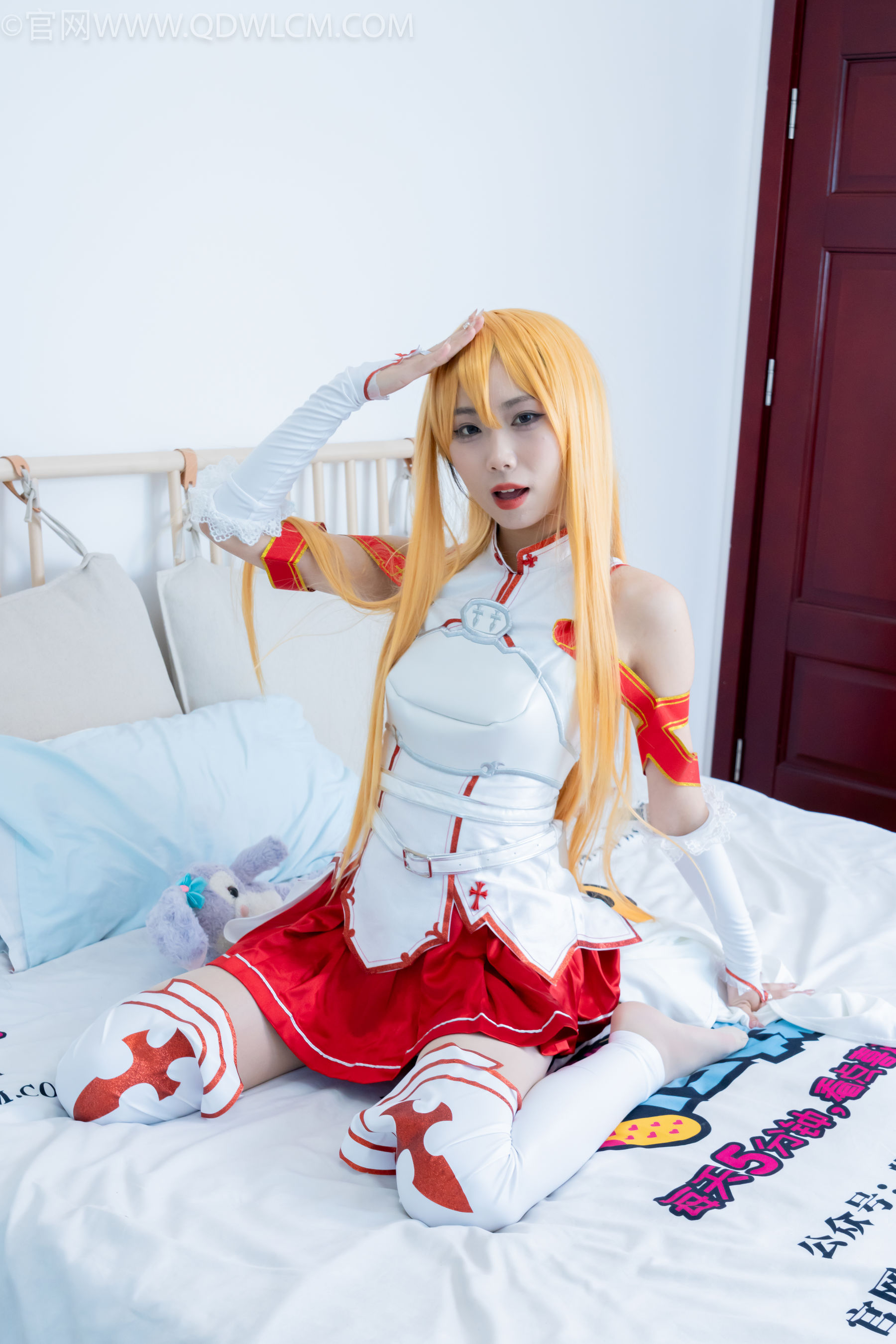 物恋传媒 No.2340 泡泡 - cos亚丝娜、长靴、袜套、薄肉丝/(156P)