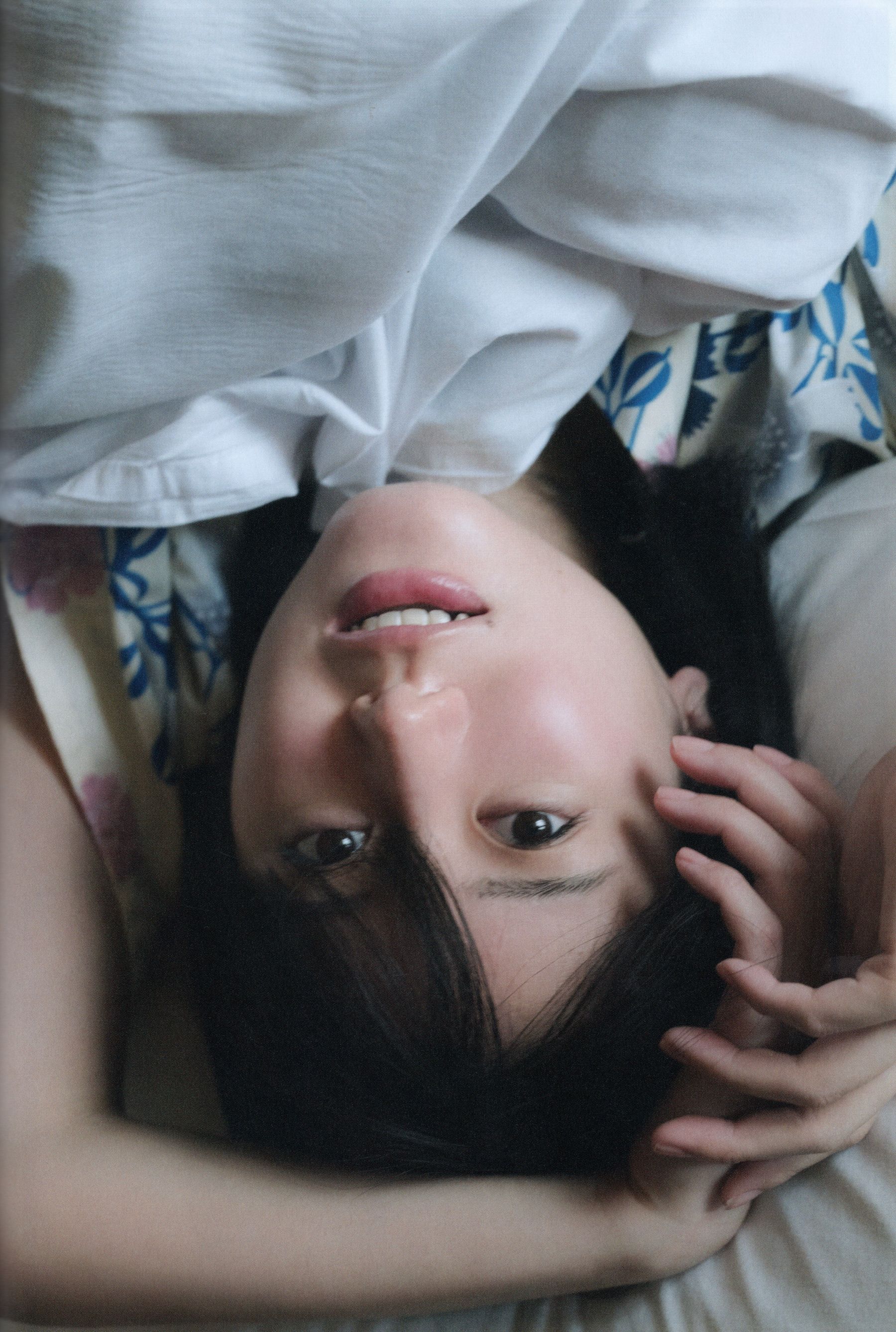 大西桃香 - 桃の眺め方/(119P)