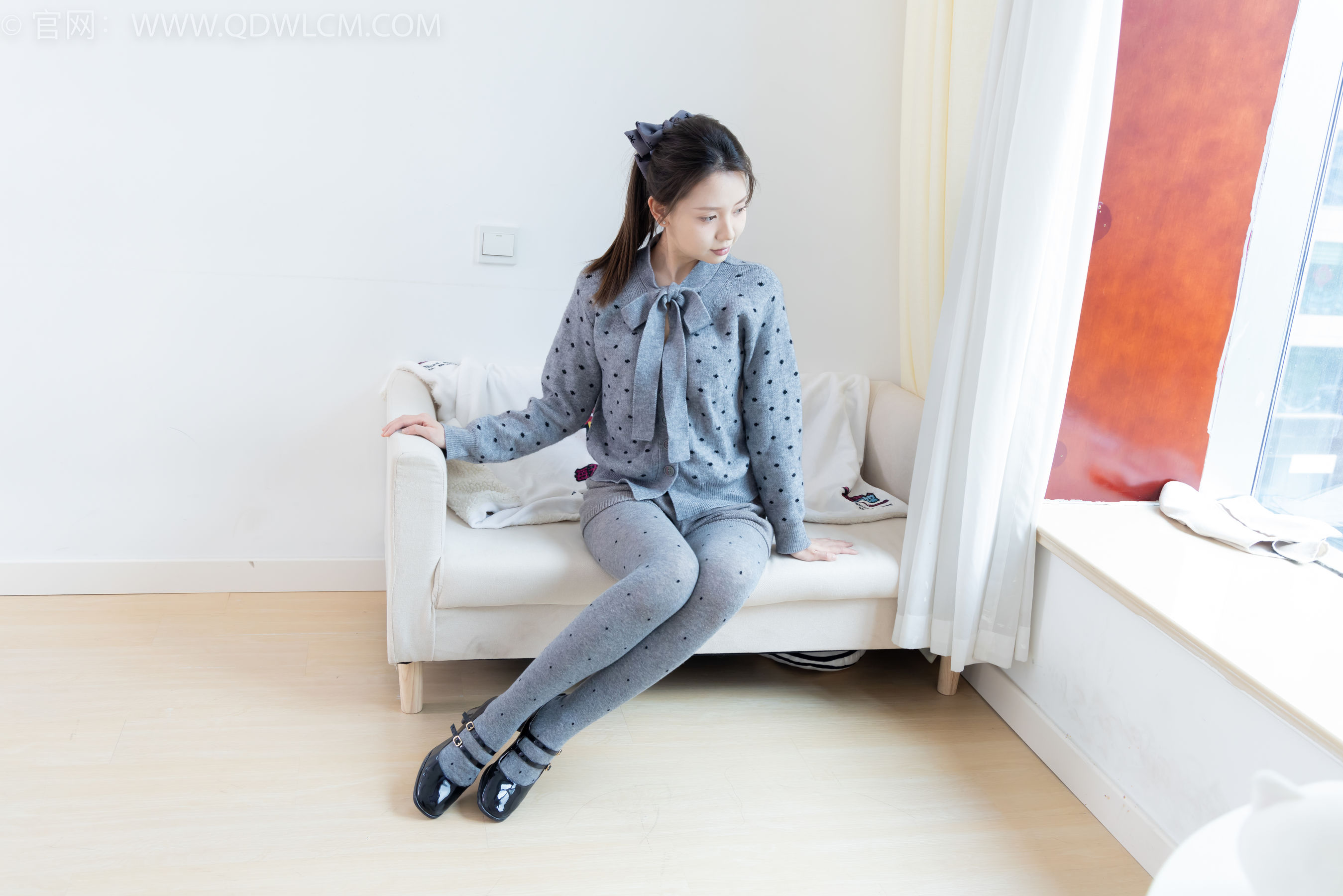 物恋传媒 No.2355 小曦 - 皮鞋、厚灰丝/(160P)