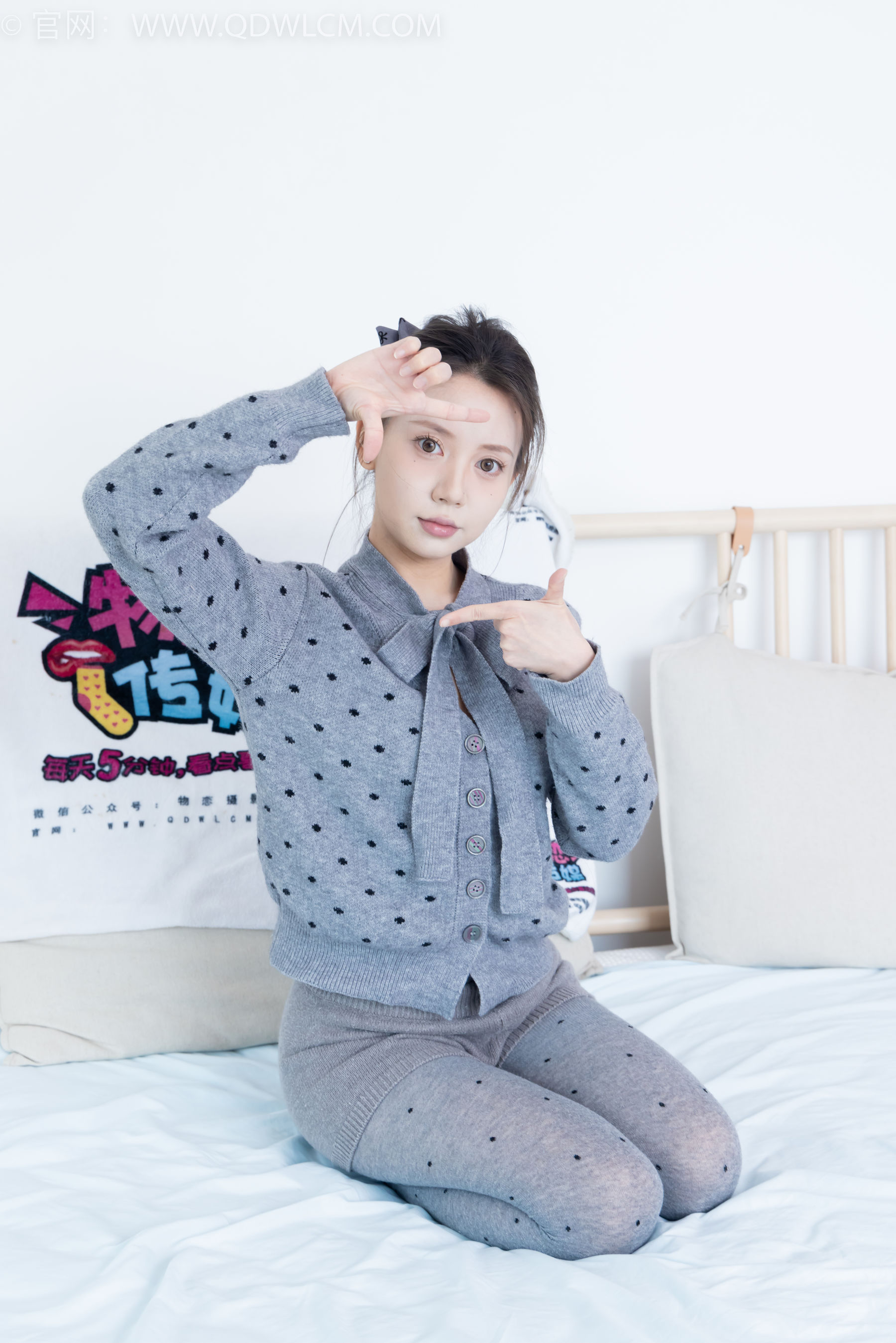 物恋传媒 No.2355 小曦 - 皮鞋、厚灰丝/(160P)