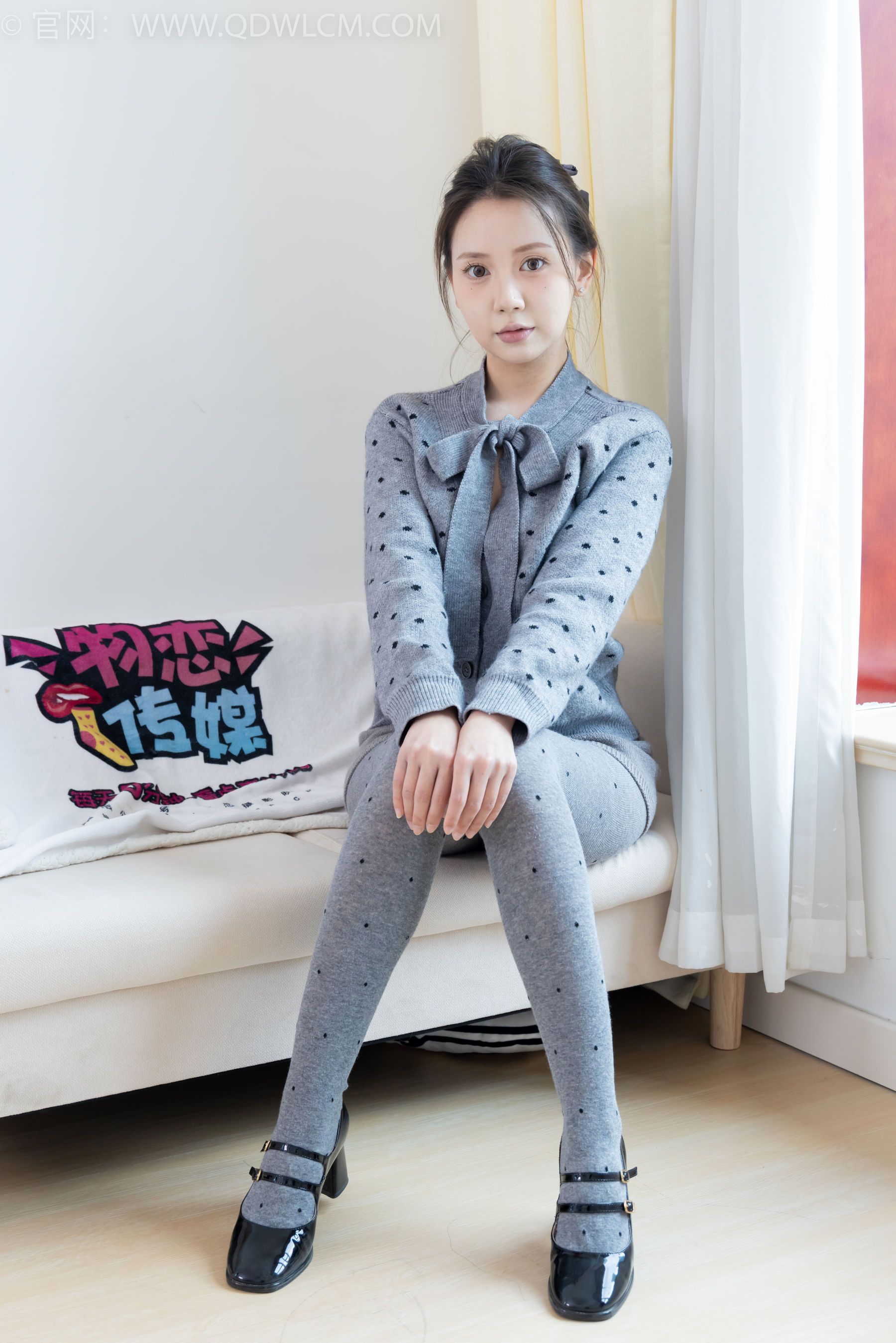 物恋传媒 No.2355 小曦 - 皮鞋、厚灰丝/(160P)