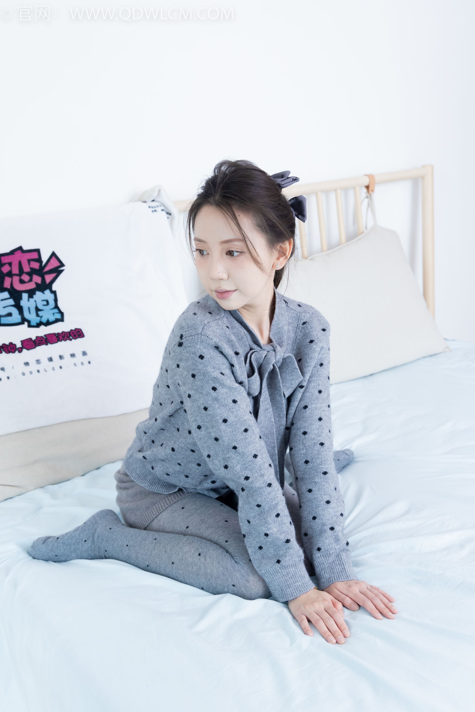 物恋传媒 No.2355 小曦 - 皮鞋、厚灰丝/(160P)