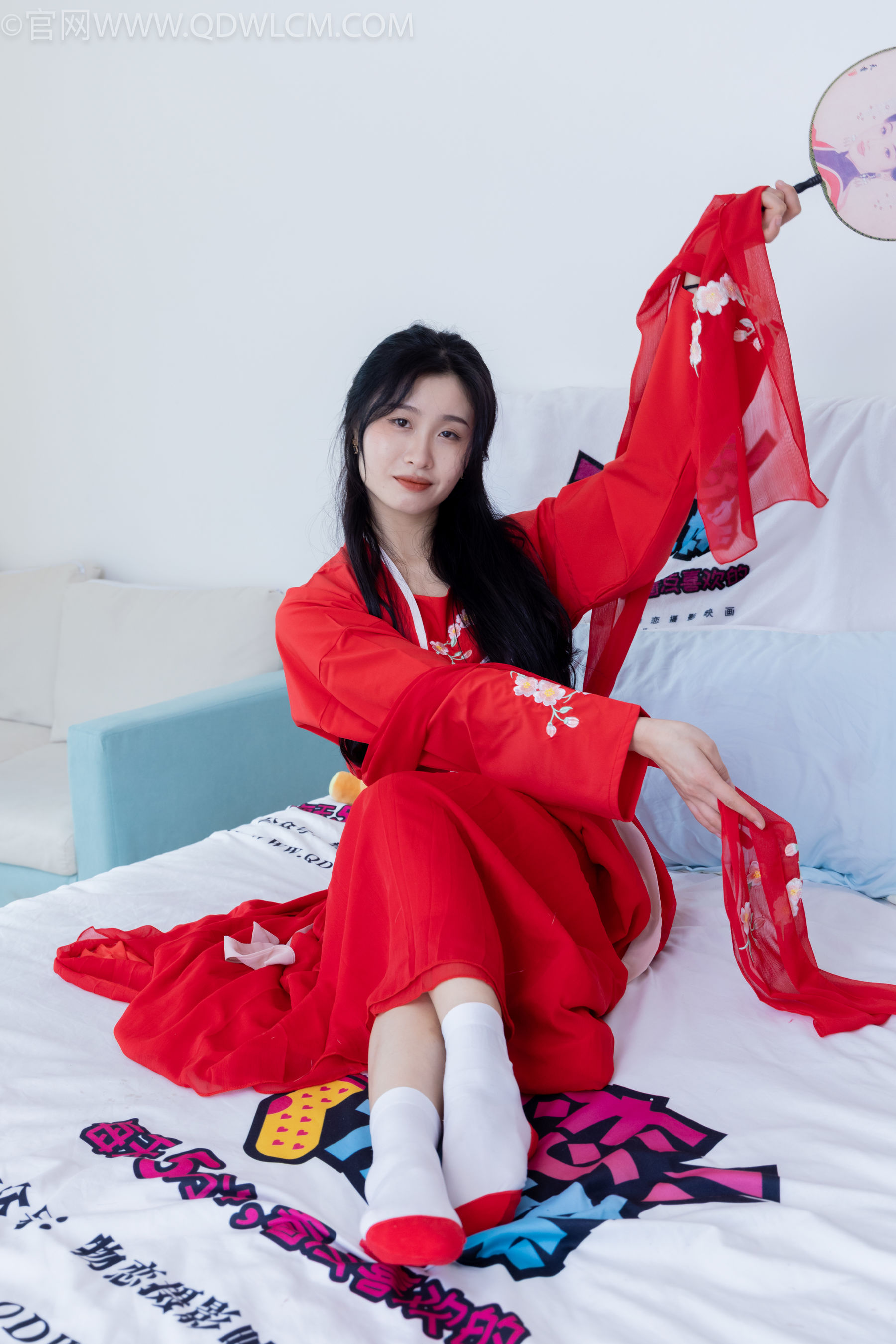 物恋传媒 No.2328 绒绒 - 汉服、布鞋、白棉袜、红色船袜/(174P)