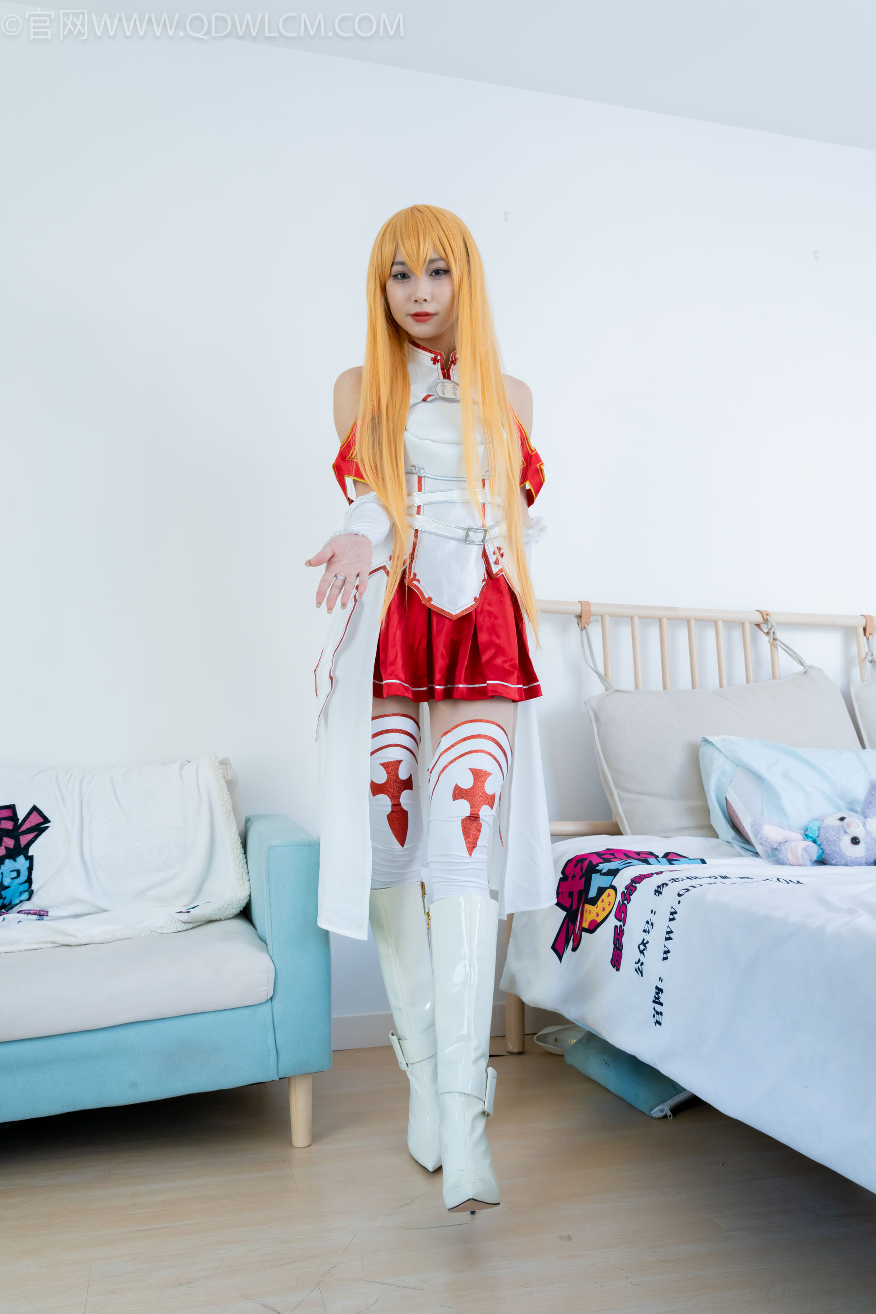 物恋传媒 No.2340 泡泡 - cos亚丝娜、长靴、袜套、薄肉丝/(156P)