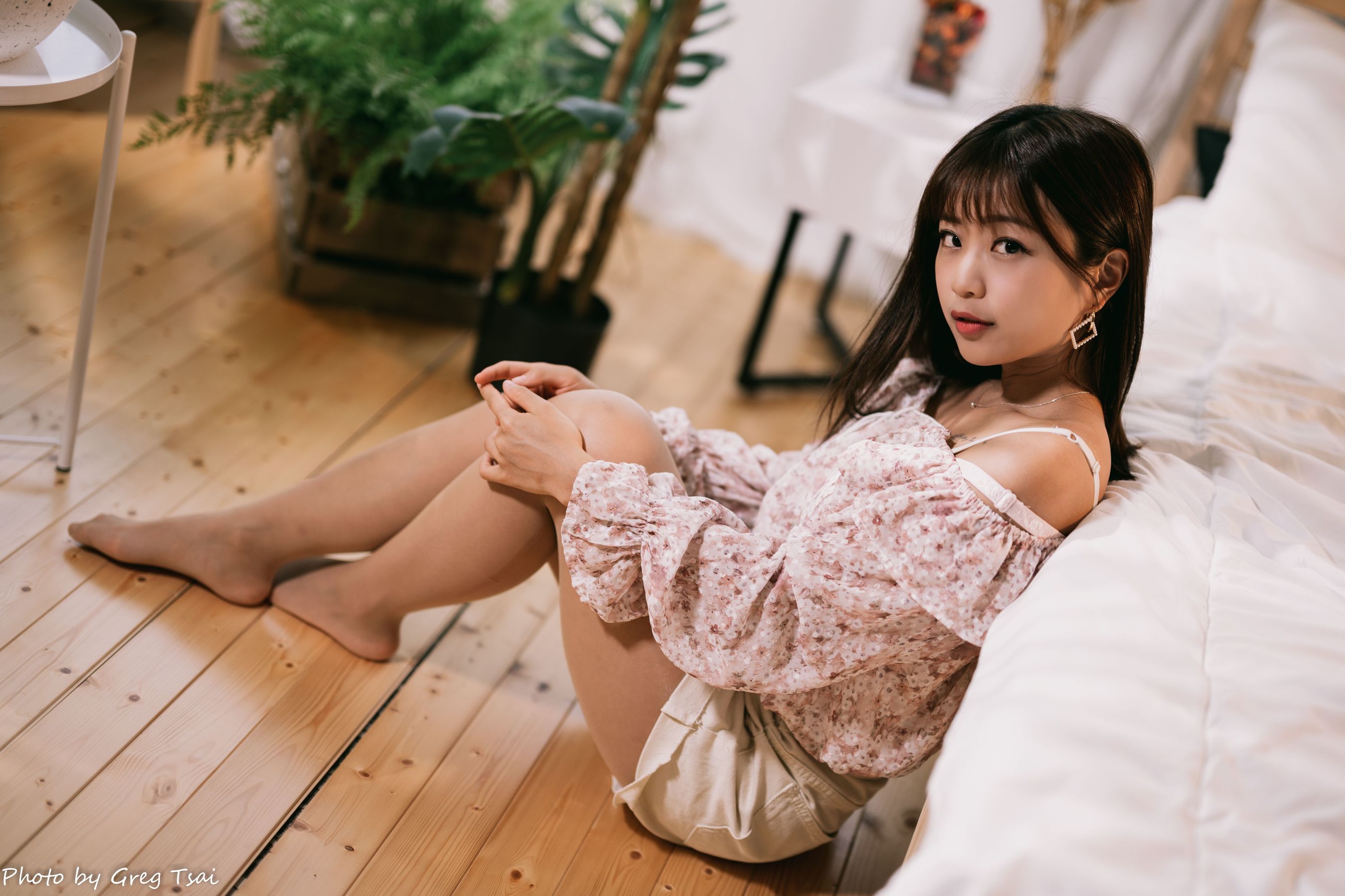 小栗 - 居家肉丝棚拍/(83P)