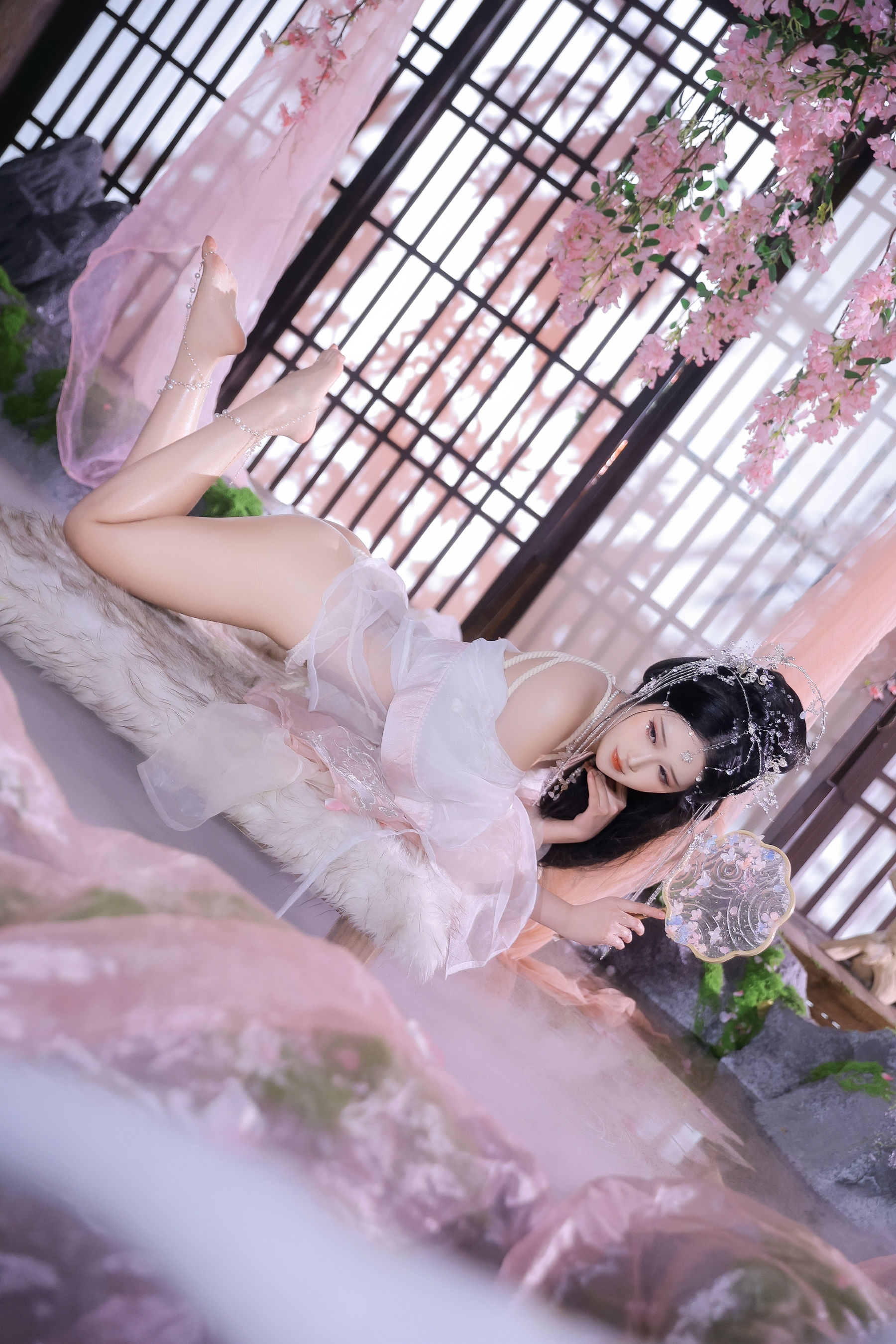 微博妹子三度_69 - 小师姐/(41P)