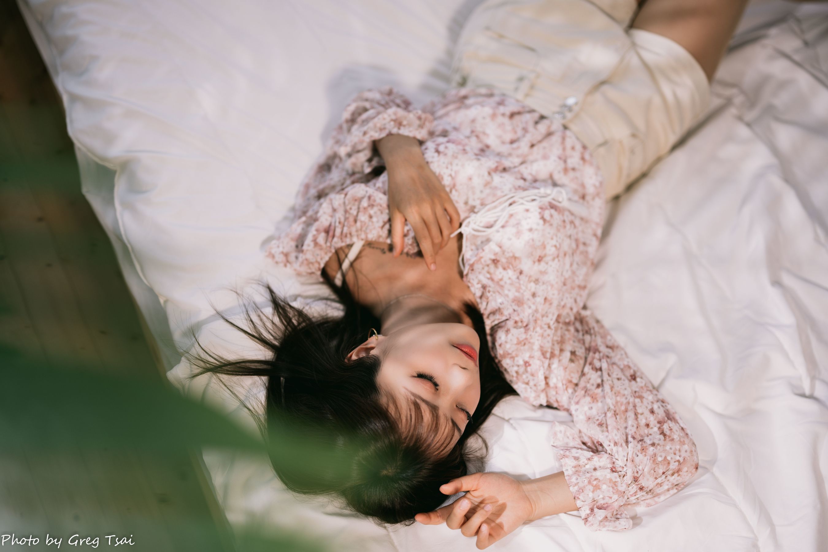 小栗 - 居家肉丝棚拍/(83P)